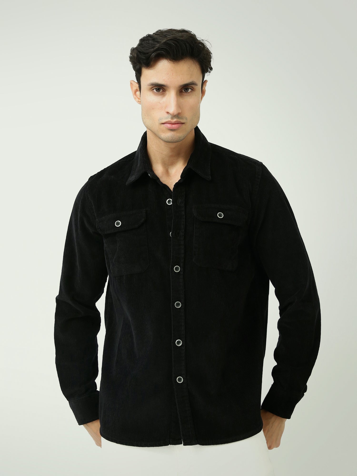 Chemise Homme en Corduroy – Élégance et Confort avec Design Classique et Pratique - OSH25WEUR19131TM1