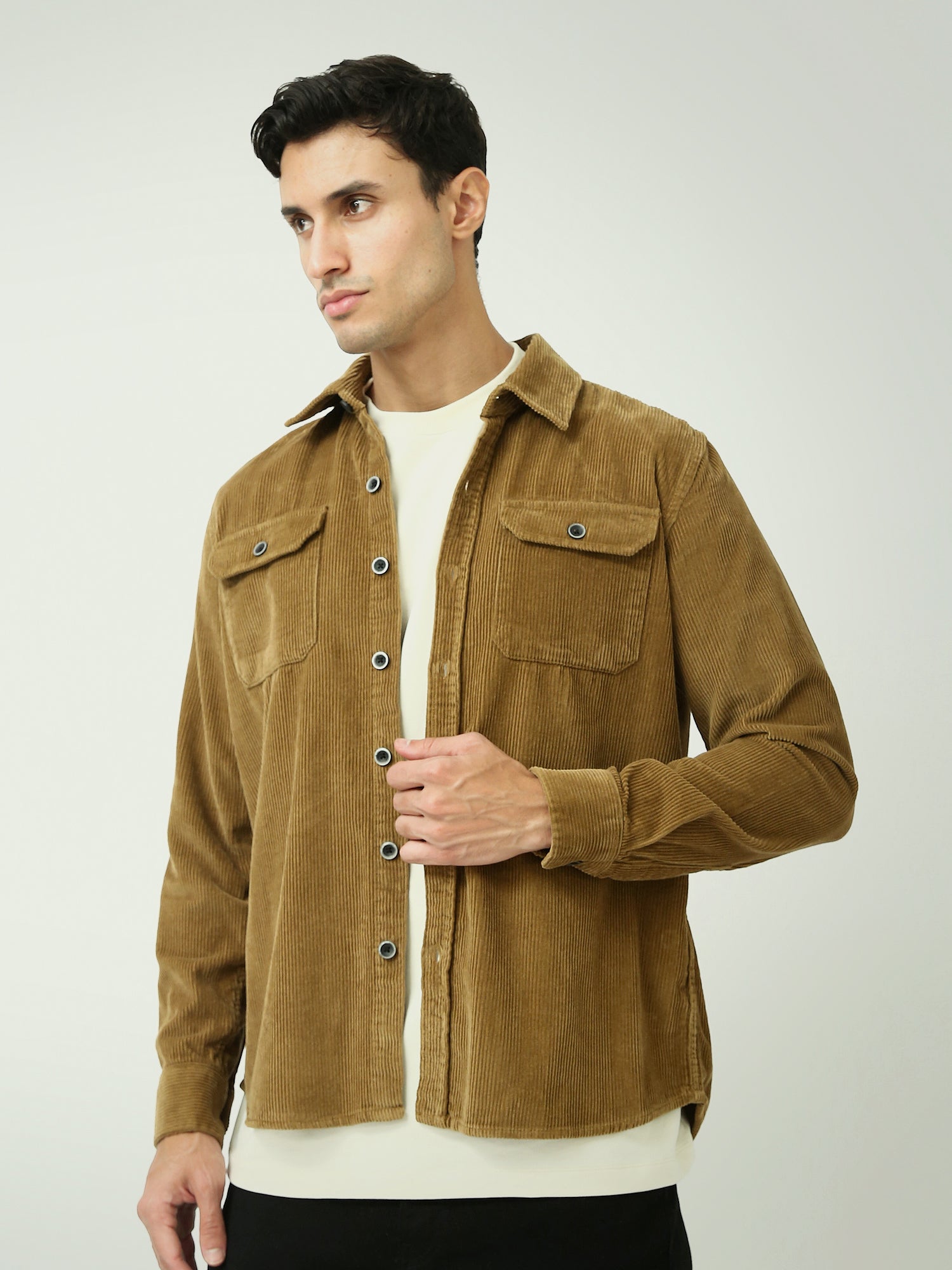 Chemise Homme en Corduroy – Élégance et Confort avec Design Classique et Pratique - OSH25WEUR19131TM1