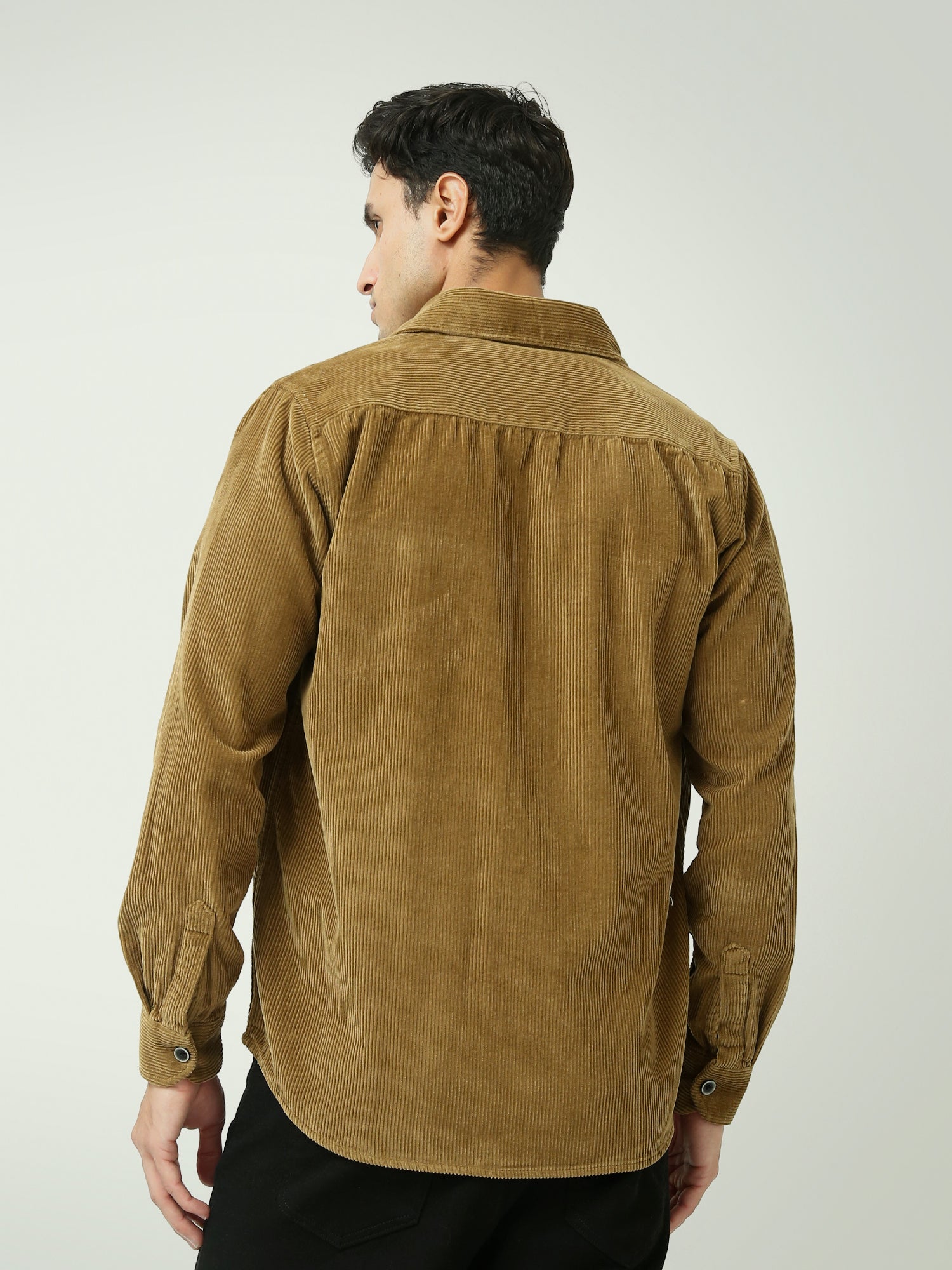 Chemise Homme en Corduroy – Élégance et Confort avec Design Classique et Pratique - OSH25WEUR19131TM1