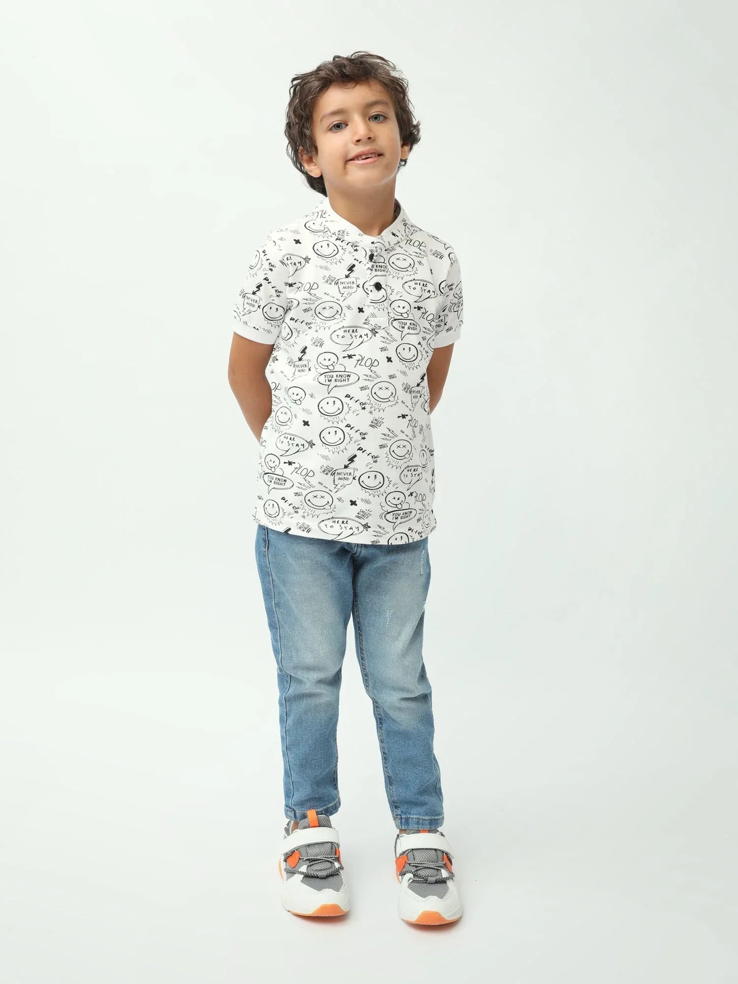 Polo garçon blanc à imprimé doodle smiley – manches courtes - POS24SAPU75568MB1 - Justyol