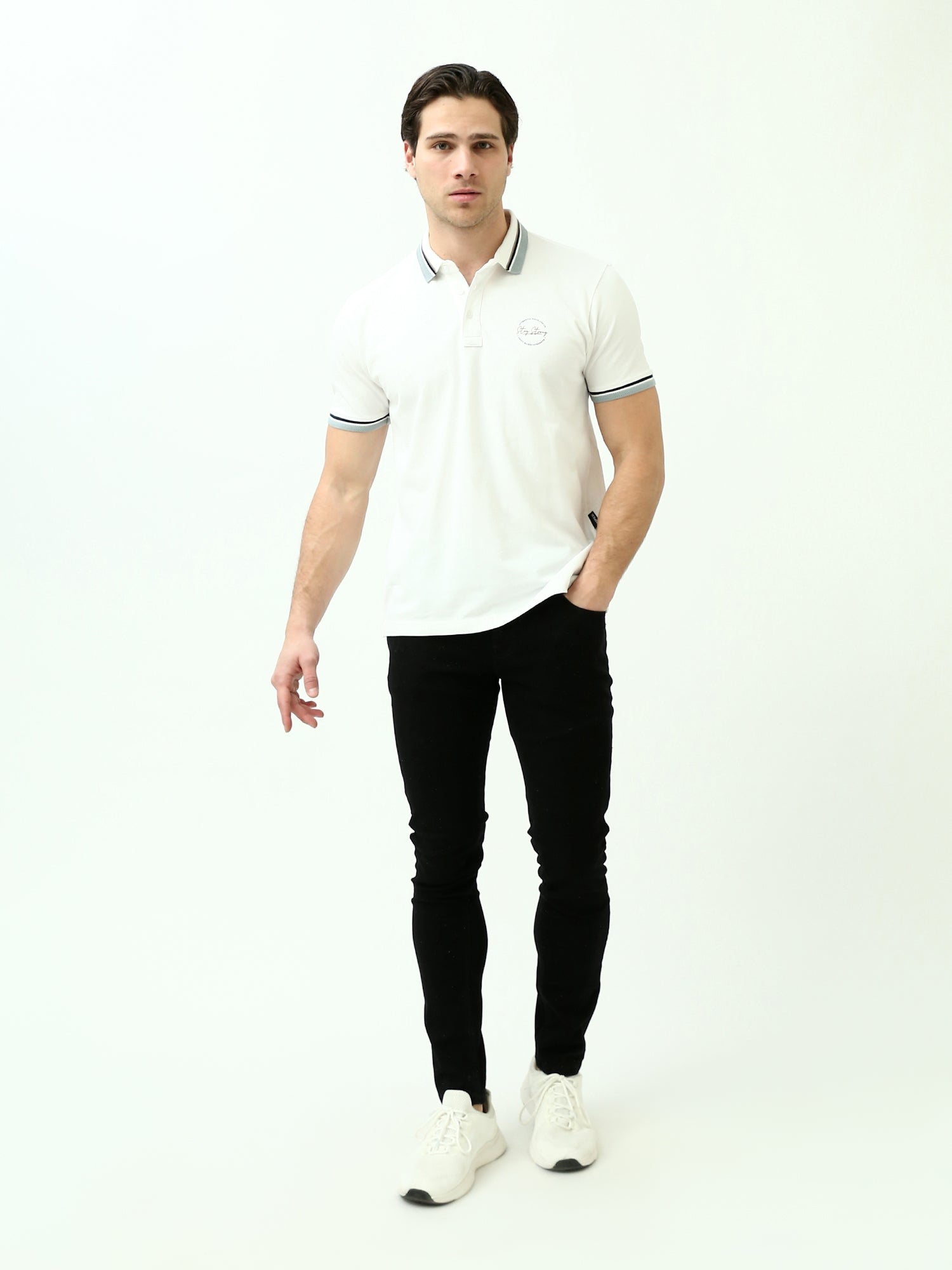 Polo Homme Élégant – Design Moderne avec Détails Colorés et Logo Distinctif - POS24SBPR21750TM1