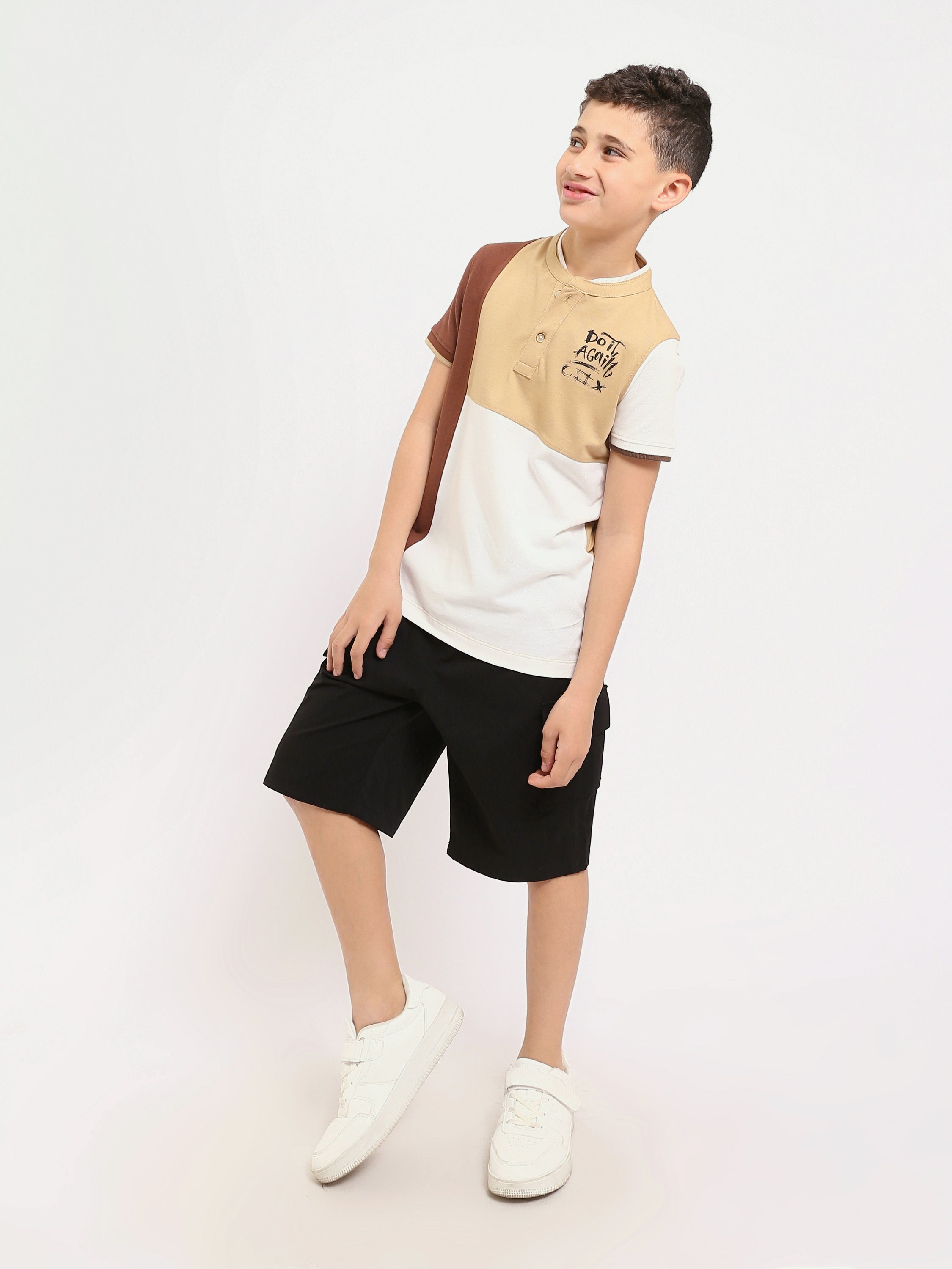 Polo enfant au design coloré avec logo distinctif – POS24SCPU31298TB1