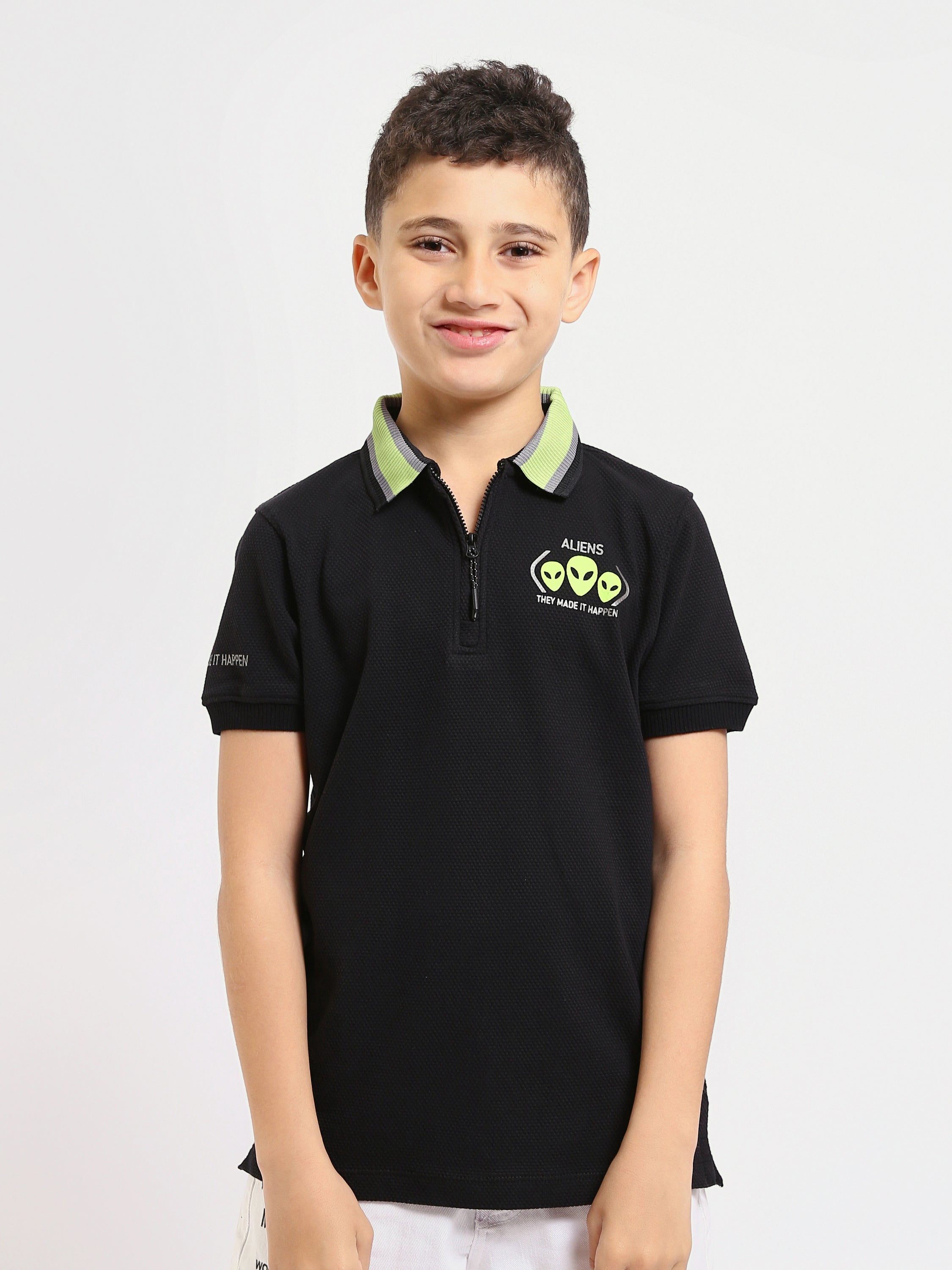 Polo enfant garçon à fermeture zippée au design moderne – POS24SNTR21766TB1