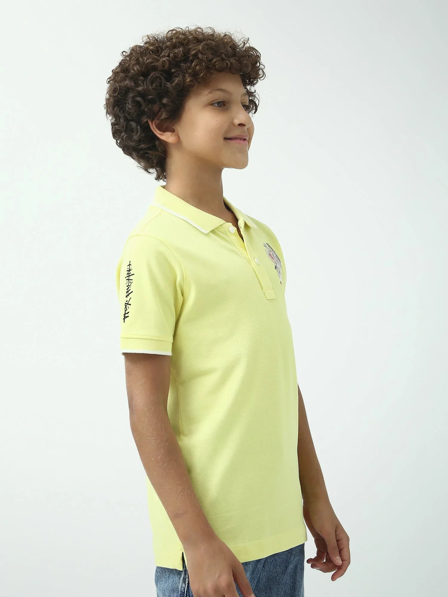 Polo ado garçon jaune avec motif poitrine – manches courtes - POS24SPPI75531MJ1 - Justyol