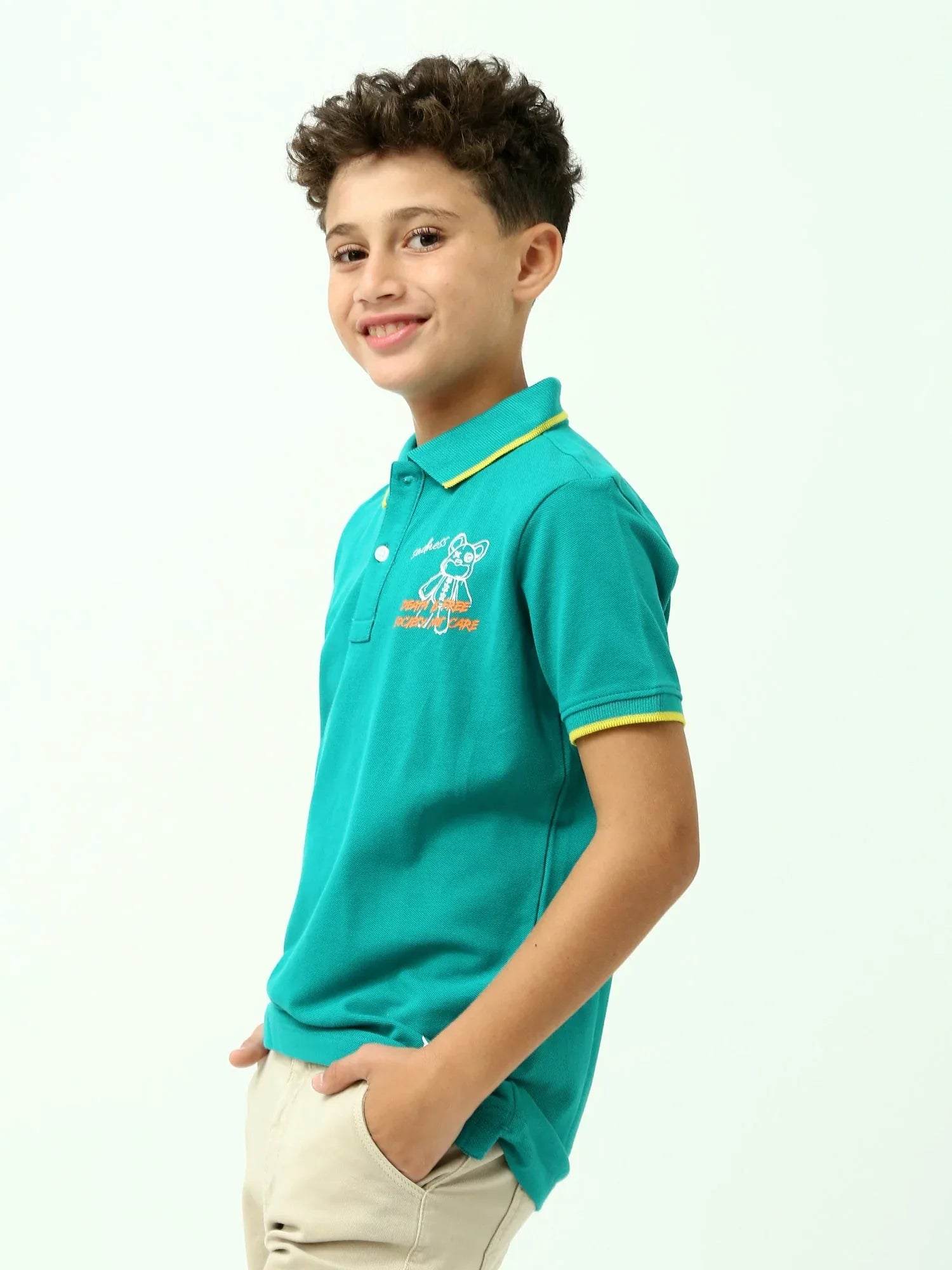 Polo ado garçon vert turquoise avec liserés jaunes – manches courtes - POS24SPPI75541MJ1 - Justyol