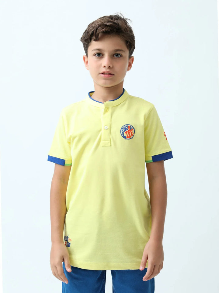 Polo ado garçon jaune à col tunisien – finitions contrastées - POS24SPPU75560MJ1
