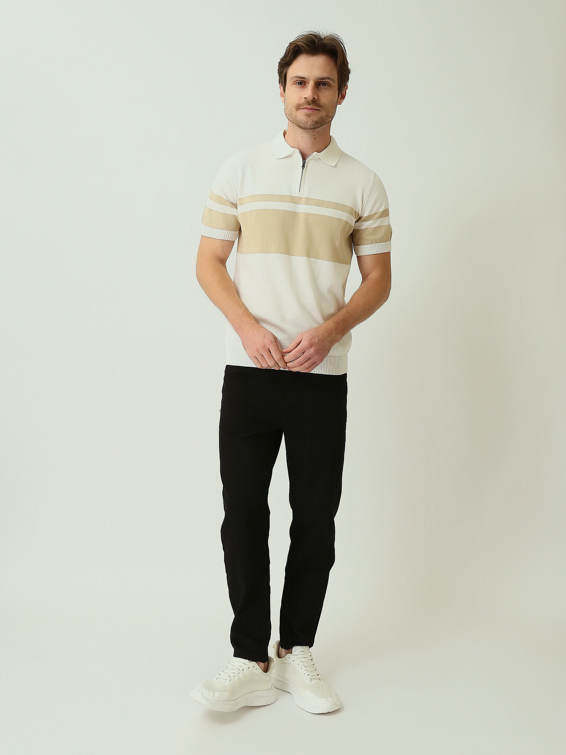 Polo Homme en Maille à Manches Courtes avec Col Zippé - POS25SKTW21936TM1