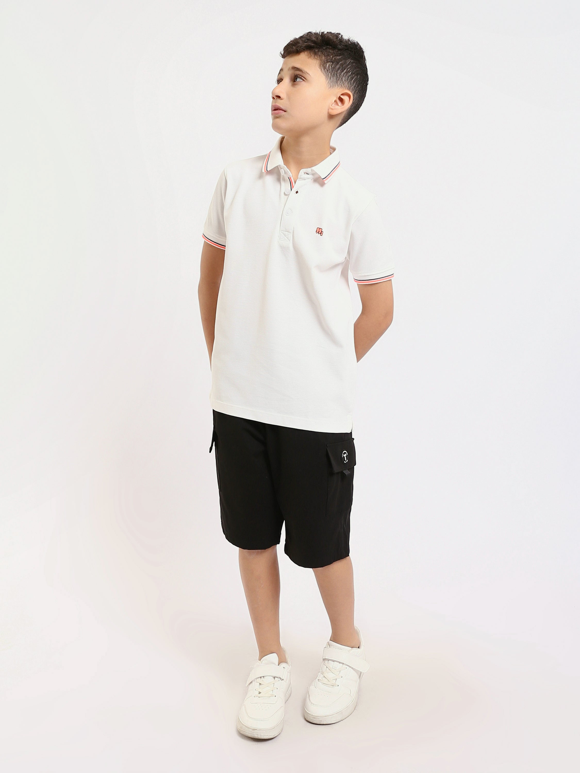 Polo pour enfants de couleur blanche avec un design moderne - POS25SPPR21053TB1