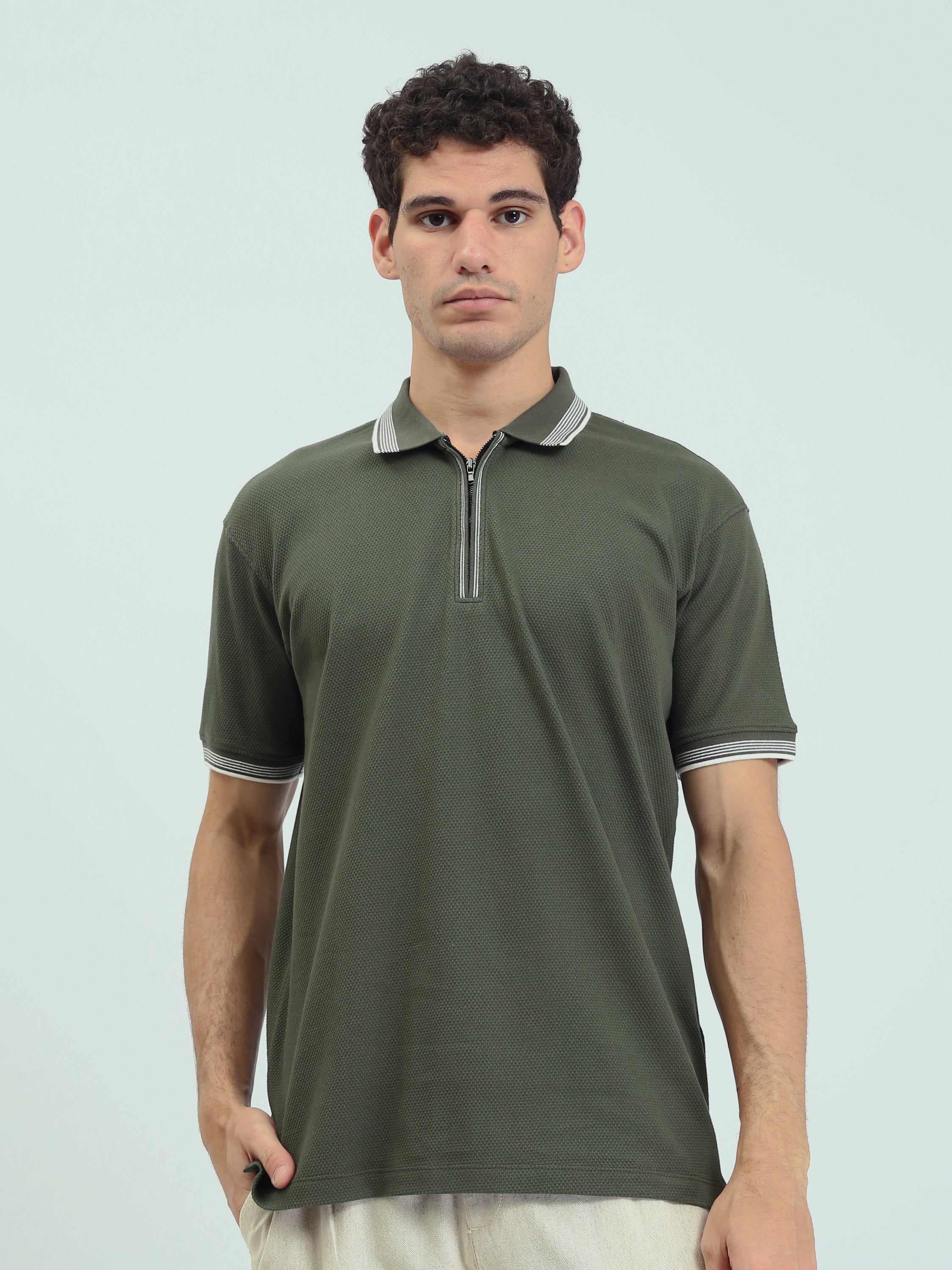 Polo Homme Texturé à Col Zippé – Style Casual Chic - POS25SPTW21013TM1