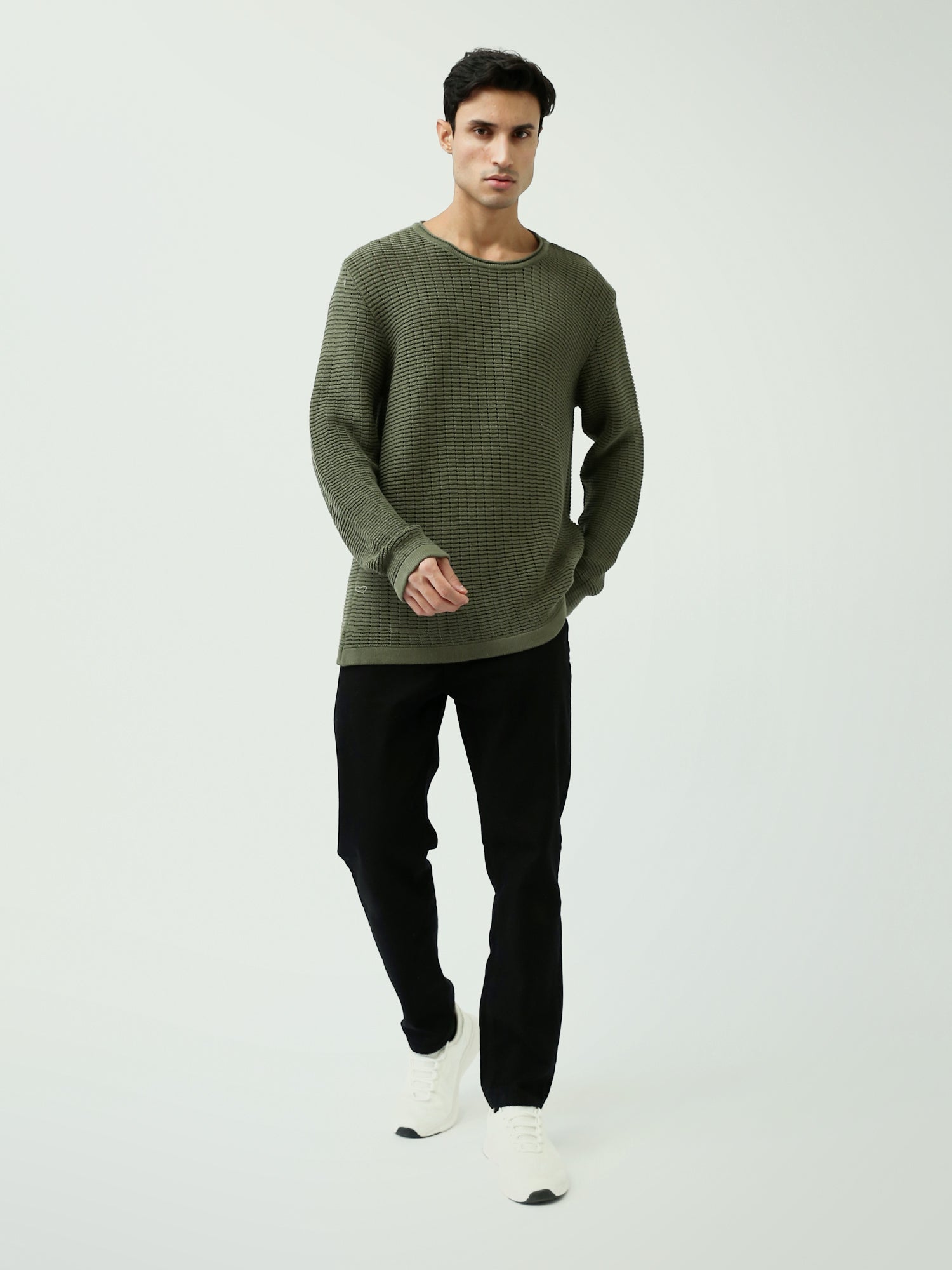 بلوفر رجالي بحياكة مميزة وقصّة مريحة - PUL24WPPR27668TM1