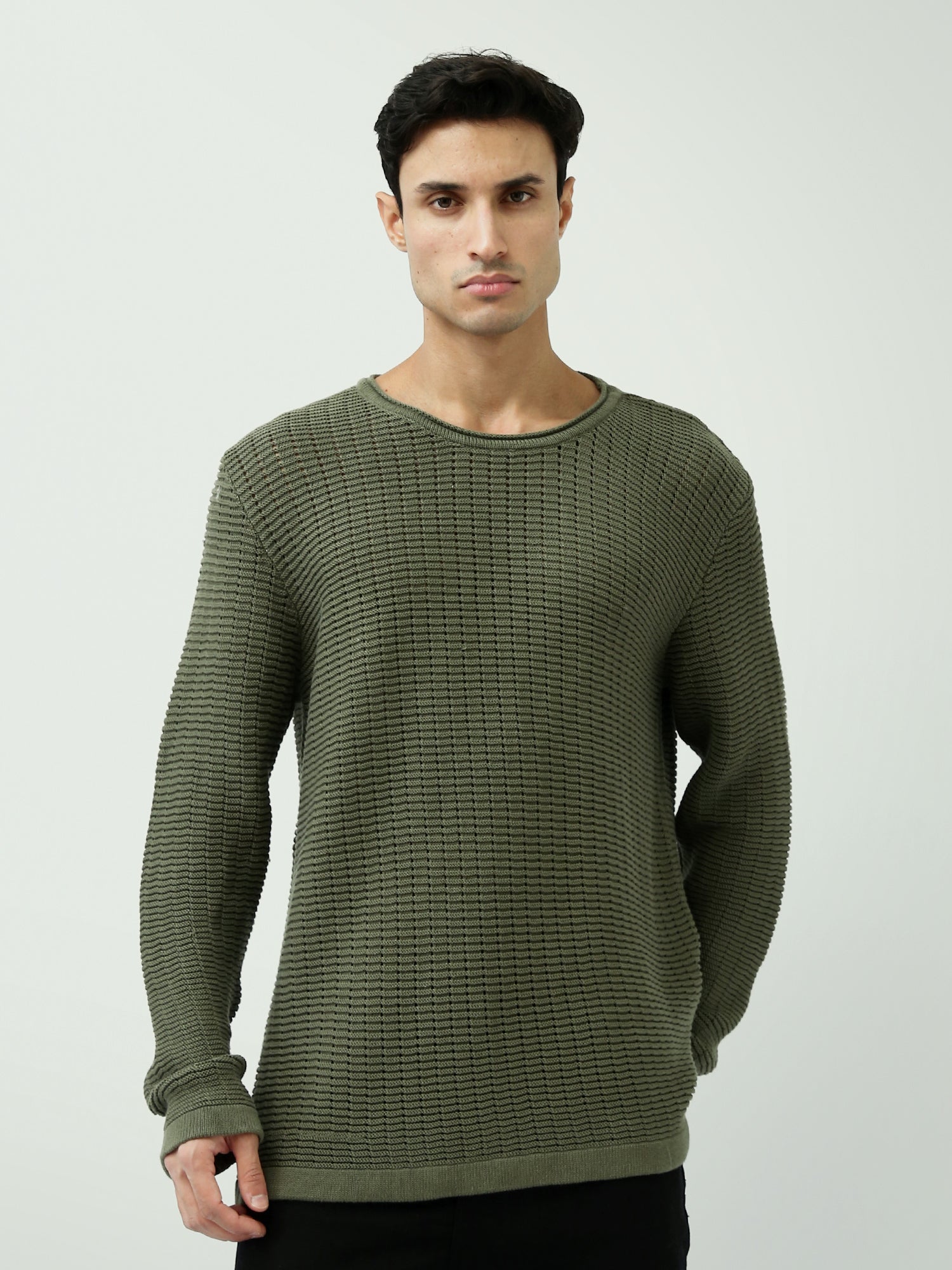 بلوفر رجالي بحياكة مميزة وقصّة مريحة - PUL24WPPR27668TM1