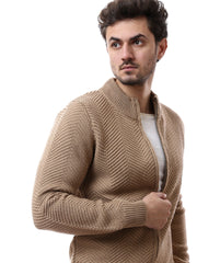 Pull homme zippé au style moderne et élégant – PUL24WPPZ27628TM1