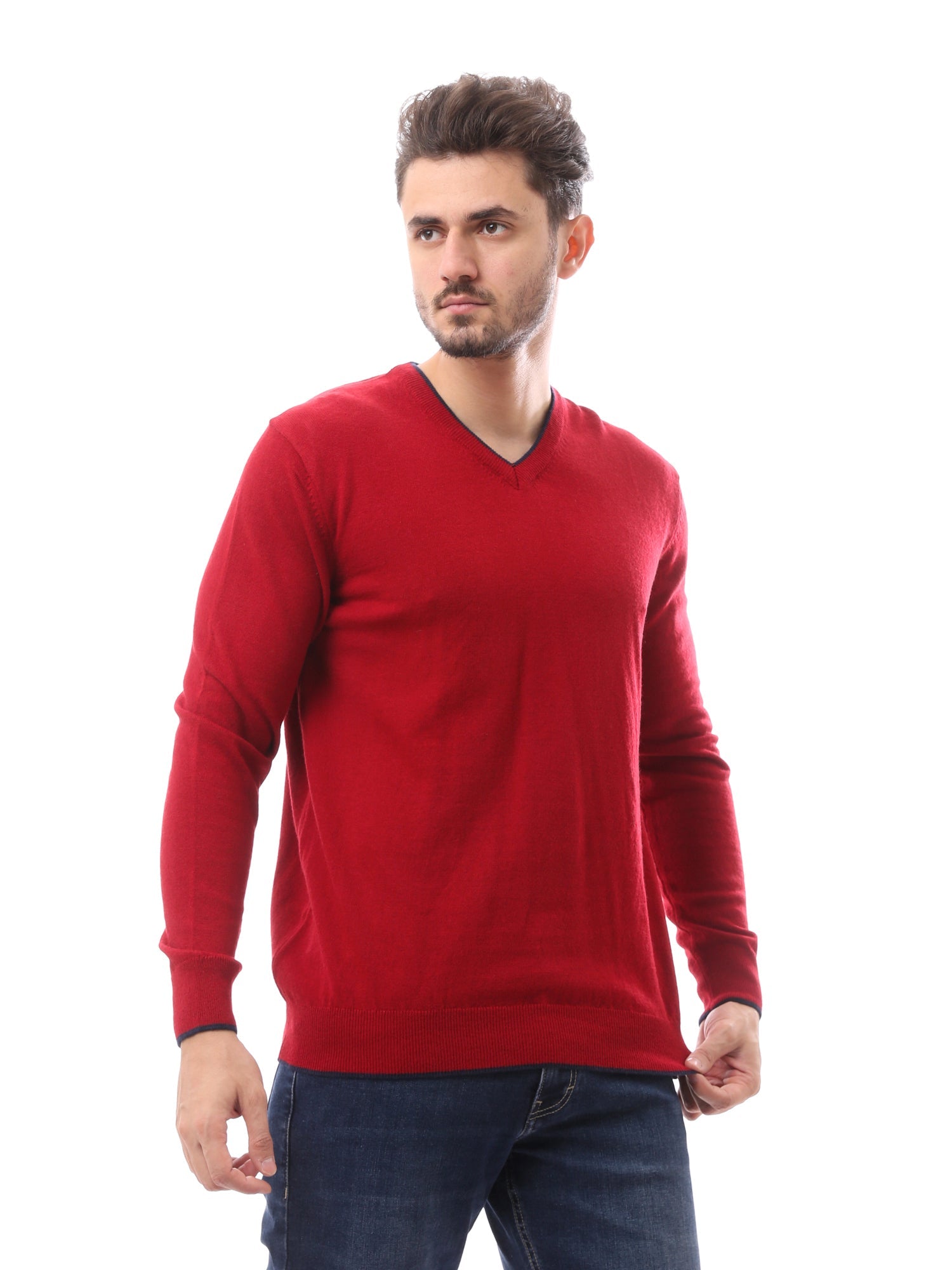 كنزة رجالية بياقة V صوف ناعم بألوان أنيقة - PUL24WTWO27425TM1