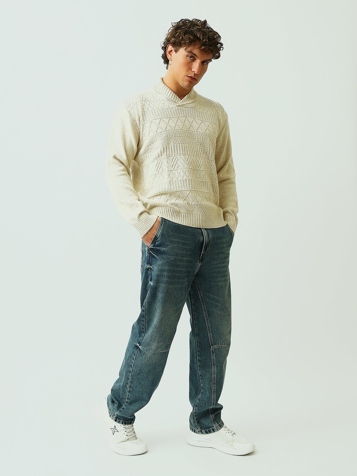 Pull Homme en Maille à Motifs Géométriques et Col Châle - PUL26WPPW27924TM1