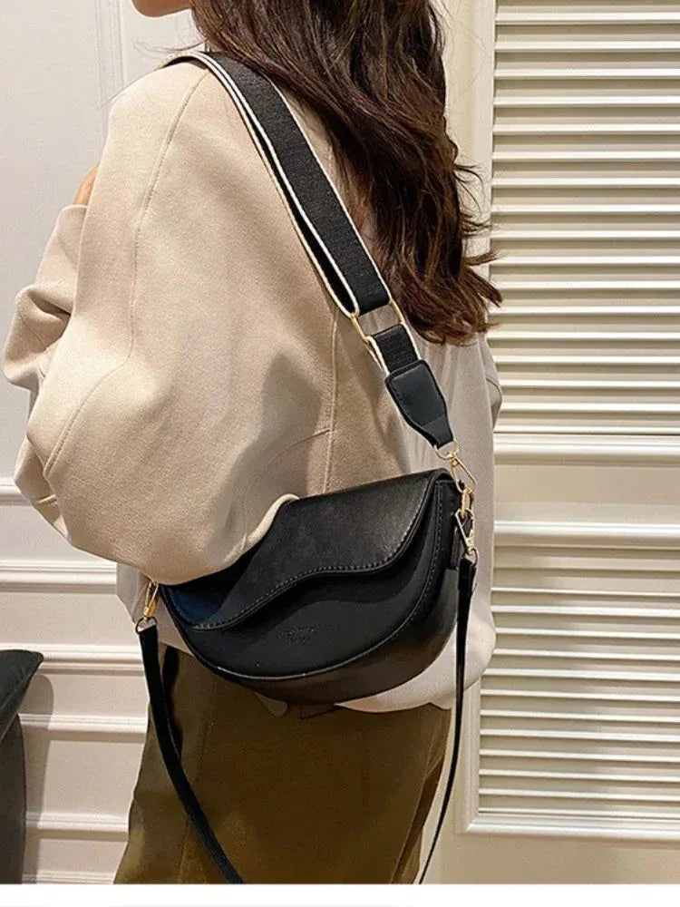 Sac à Main Femme Petit Sac Armpit en Cuir PU – Sac Bandoulière Chaîne Tendance pour l'Été