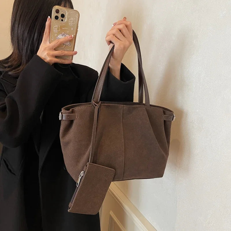 Sac à Main Femme – Sac Souple en Daim avec Fermeture Éclair et Poche Intérieure