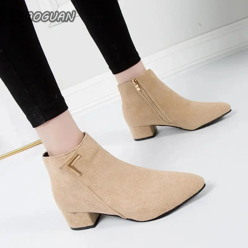 Bottes Femme Hiver Élégantes et Imperméables – Design Pratique pour Tous les Looks - Justyol