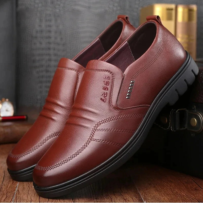 Men's Loafers Classic Business Dress Shoes 2025 New Casual Leather Shoes Slip-on Driving Shoes Men's Soft Leather Shoe Moccasins MU Group