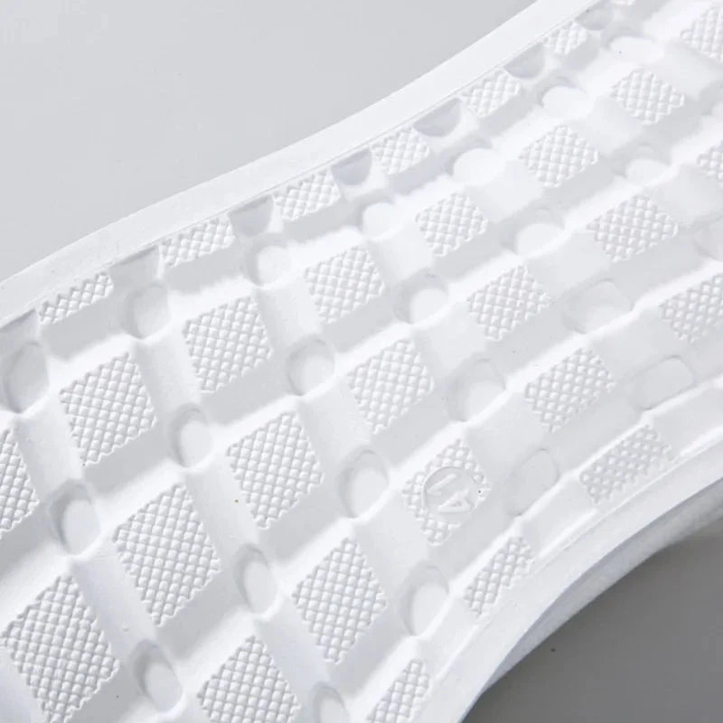 Men's Sneakers White Casual Shoes Lightweight Breathable Flats Fashion Lace-up Vulcanized Shoes Non Slip Outdoor Men Shoes Tenis MU Group