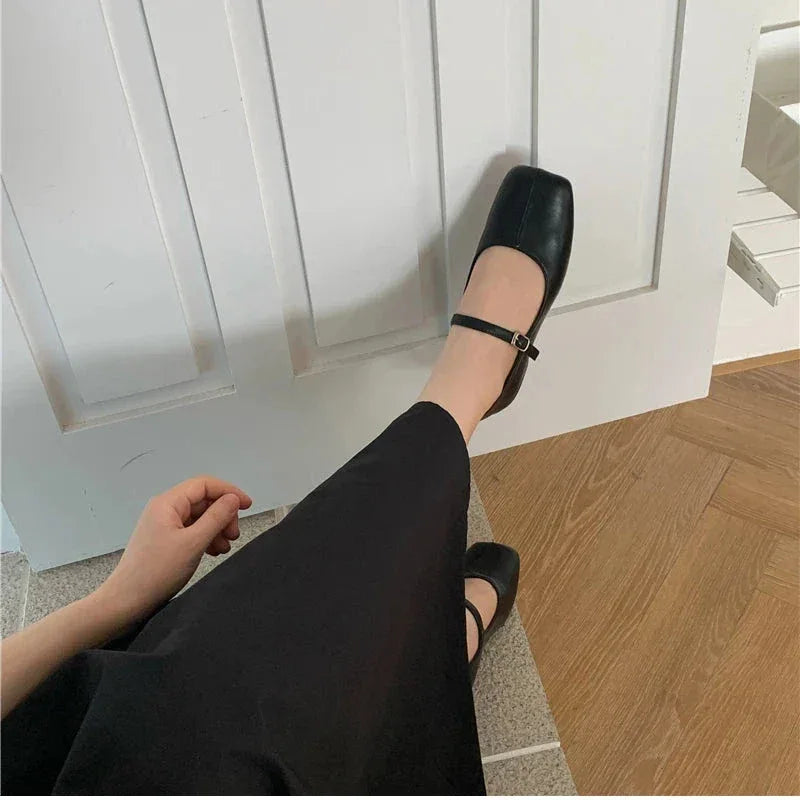 Chaussure Femme Classique à Semelle Basse – Design Moderne et Élégant - Justyol