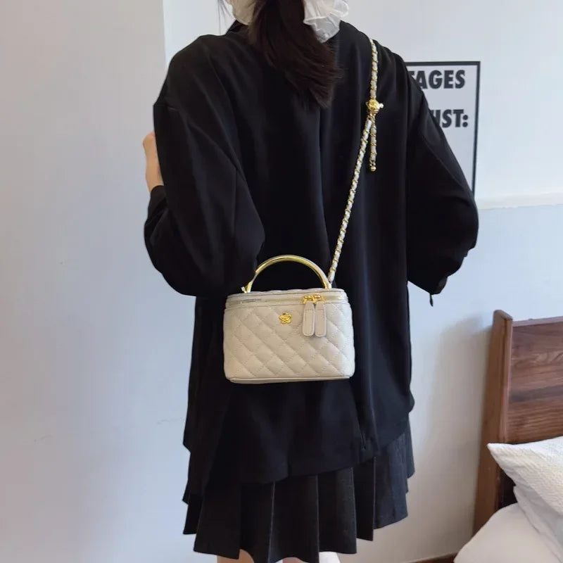 Sac à Main Femme Rétro – Sac Seau Petit Carré avec Chaîne, Design Plaid Diamant Inspiré de Chanel, Sac Crossbody Polyvalent - Justyol