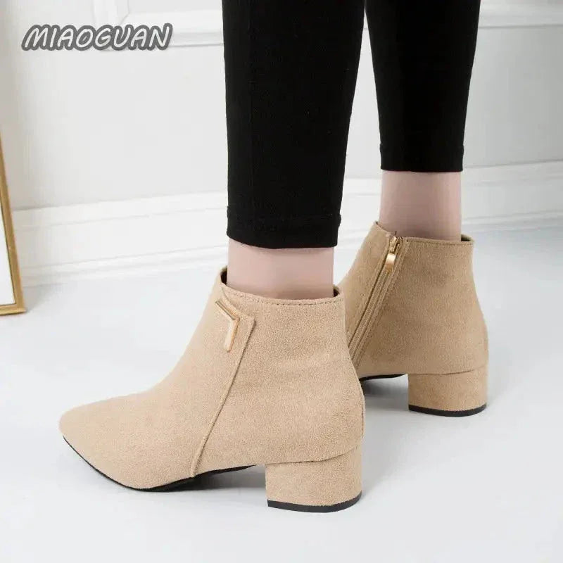 Bottes Femme Hiver Élégantes et Imperméables – Design Pratique pour Tous les Looks - Justyol