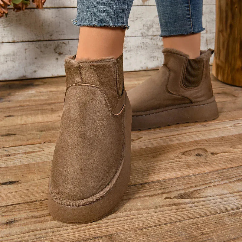 Bottes Femme Casual Hiver avec Texture Veloutée et Semelle Haute – Élégance et Confort