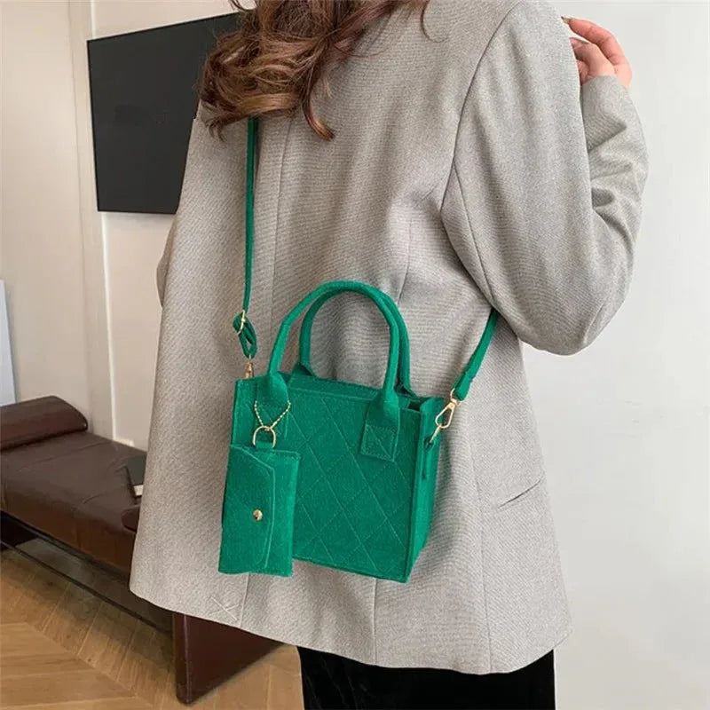 Ensemble 3pcs Sac à Main Femme Embossé – Sac Bandoulière, Pochette et Portefeuille, Sac Carré Unicolore - Justyol