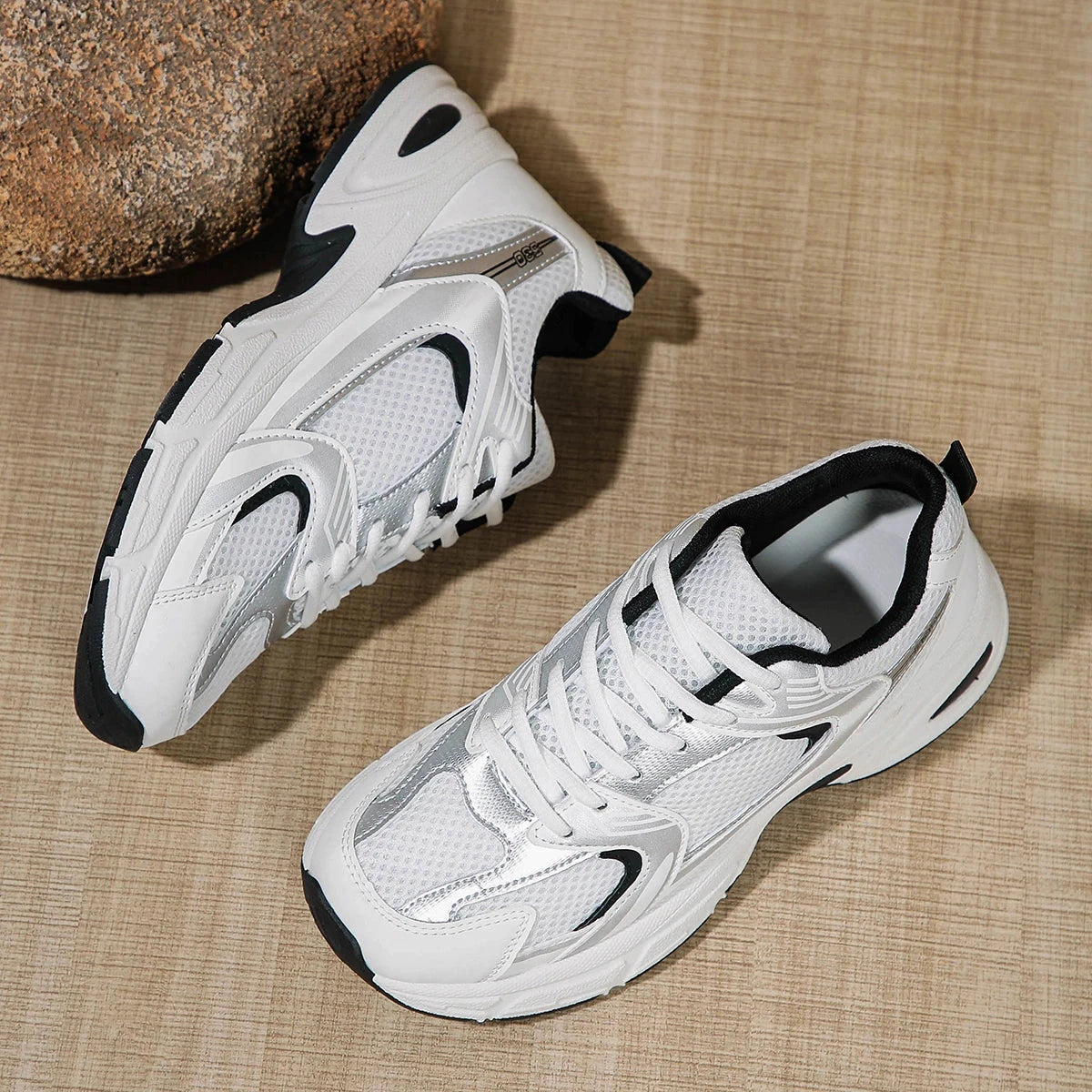 New Running Shoes Men's Breathable Sneakers Summer Light Mesh Air Cushion Women's Sneakers Outdoor Lace-up Training Shoes MU Group