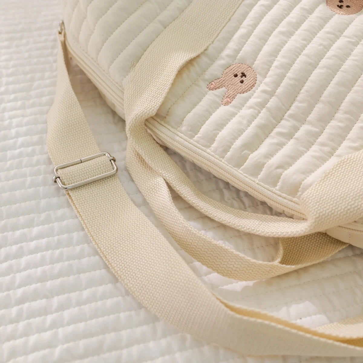 New Embroidered Mom Bag Storage Bag Large Capacity Mommy Travel Bag Fashion Multi-functional Handbag Lightweight Diagonal MU Group