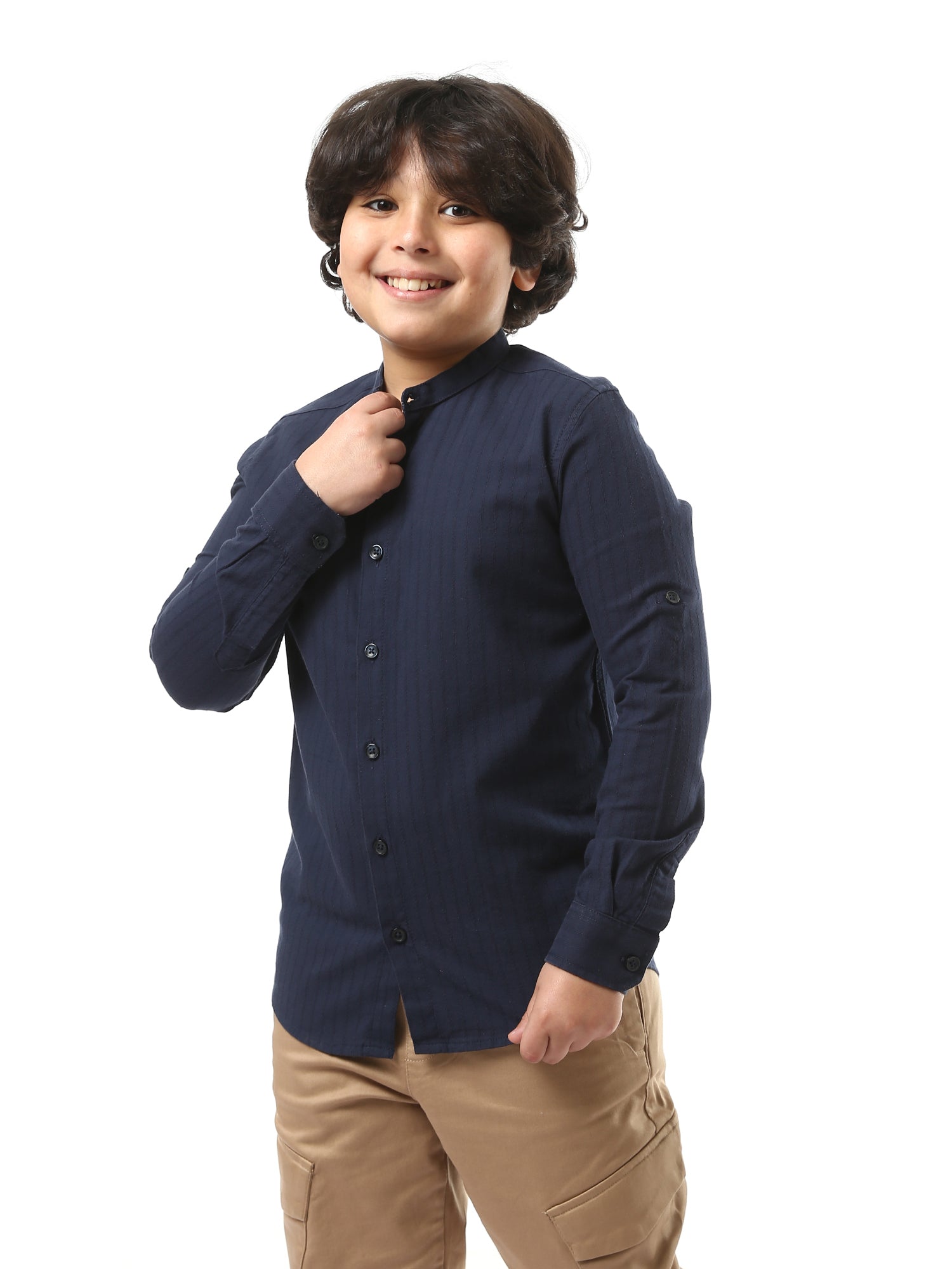 Chemise garçon à manches longues avec boutons sur le devant – SHI24SECS31102TB1