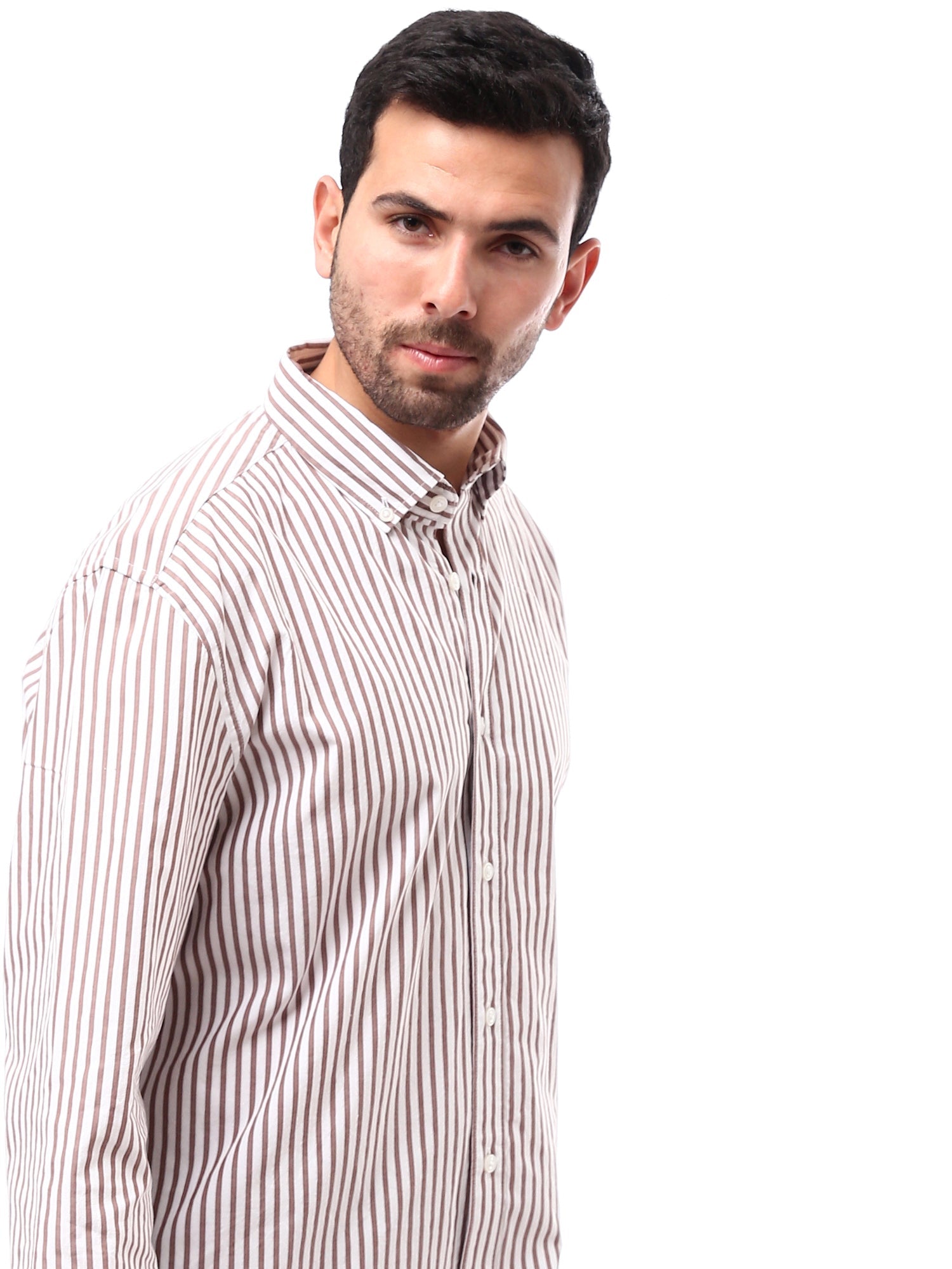 قميص رجالي مخطط بقصّة عصرية وأزرار أمامية - SHI24SSER17444TM1