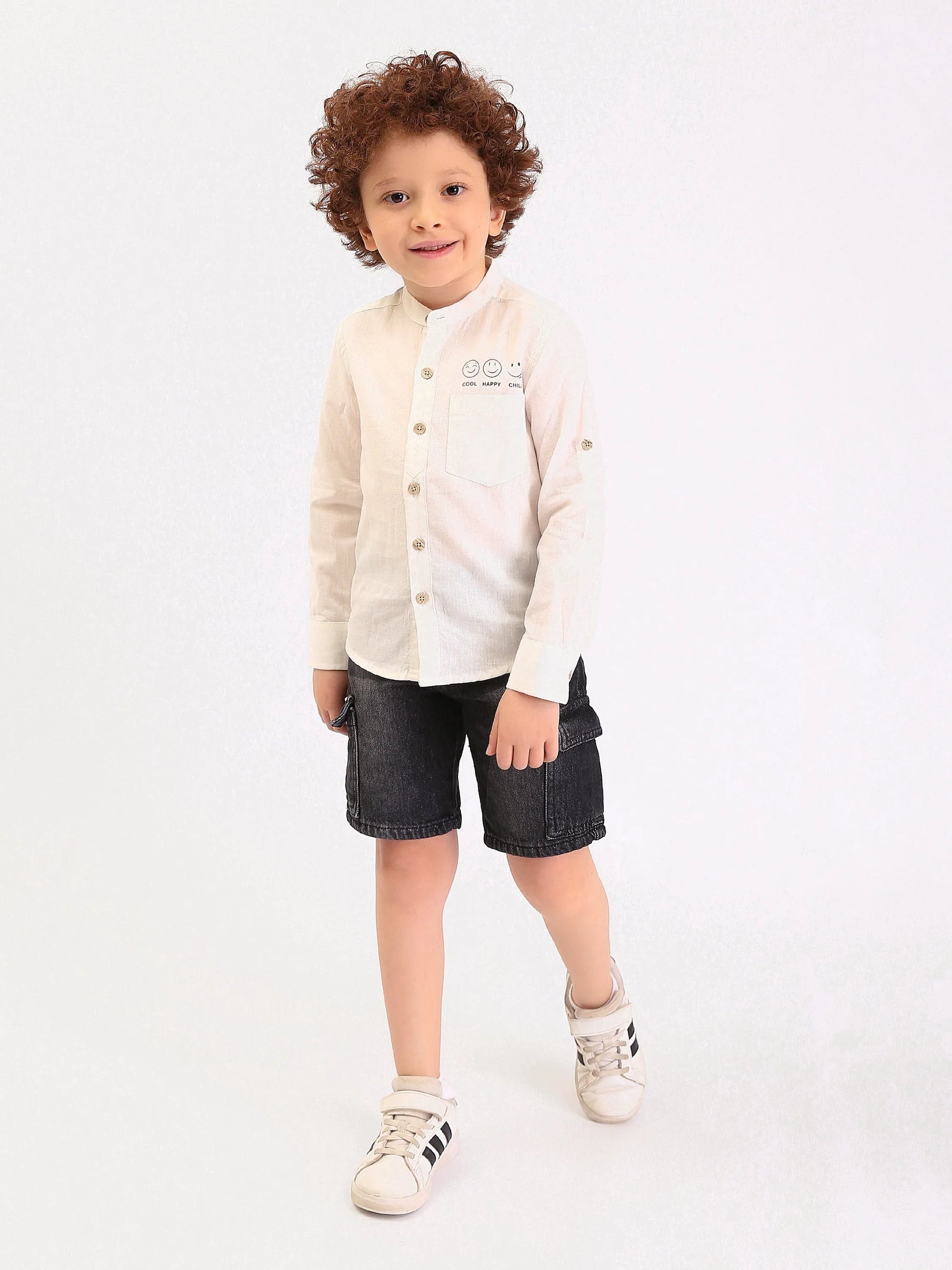 Chemise garçon manches longues col mao avec poche et imprimé Cool Happy Chill - SHI25SXIS76473MB1 - Justyol