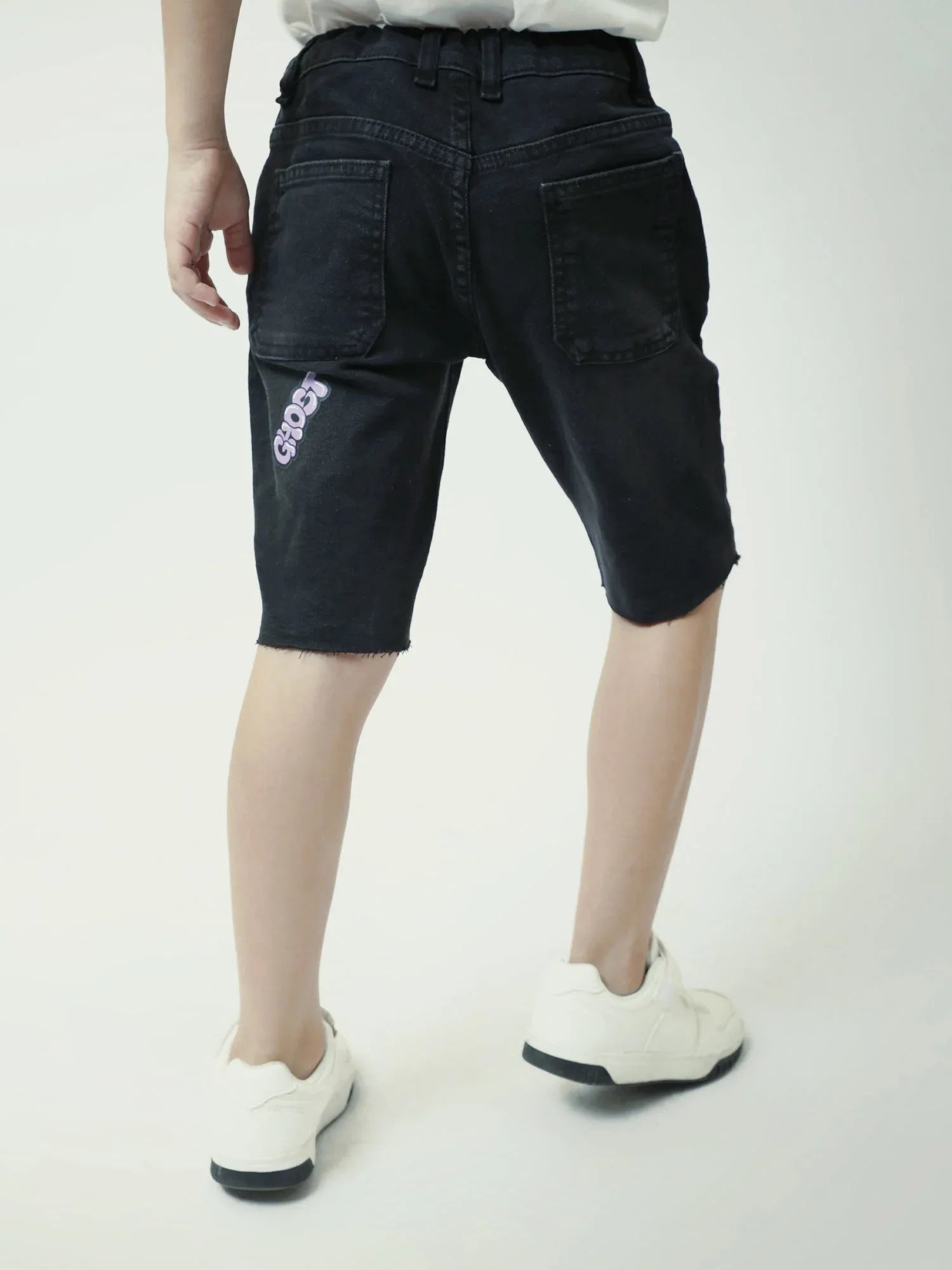 Short jean garçon noir avec revers et détails imprimés - SHR24SDPP75421MB1 - Justyol