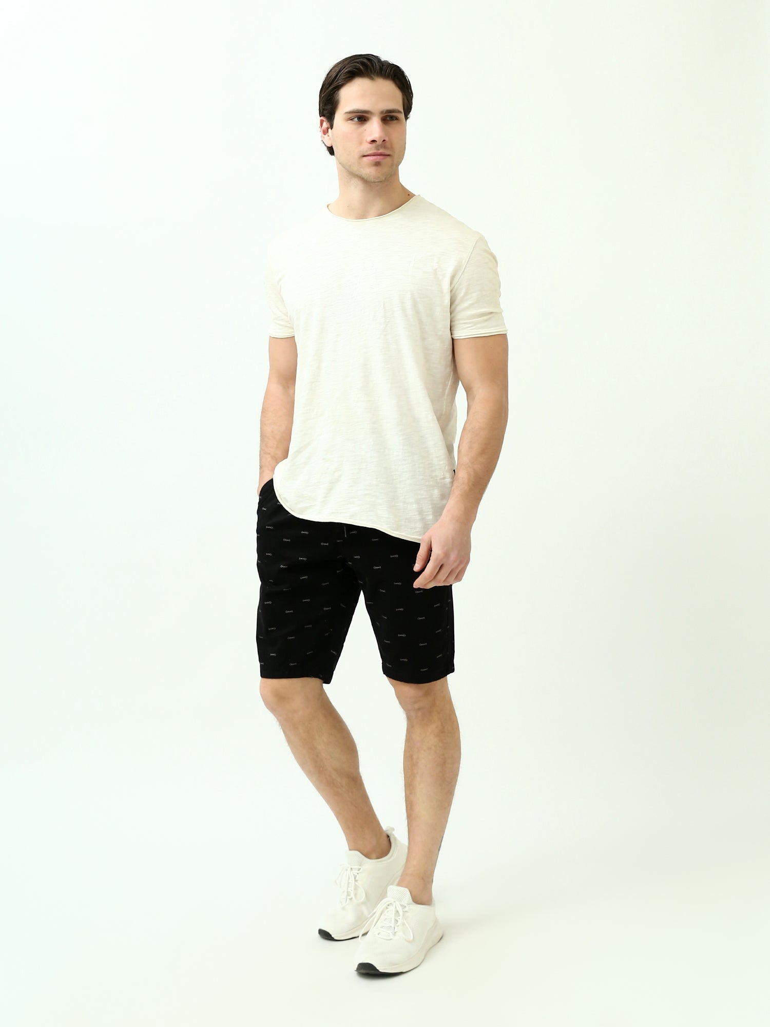 Short pour homme avec une impression distinctive - SHR24SGAS23182TM1