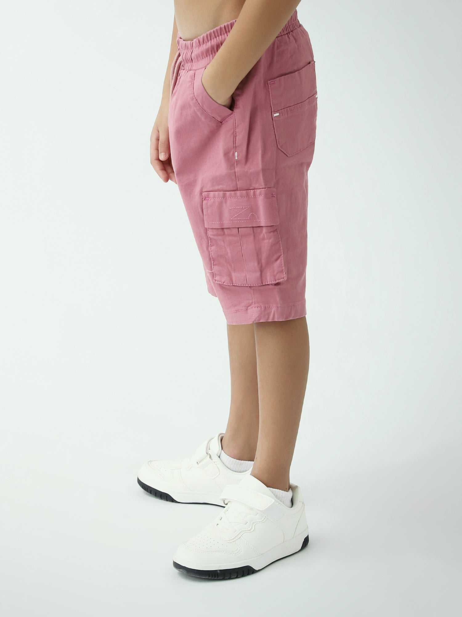 Short cargo garçon avec poches et taille élastique – SHR24SGBC75307MB1