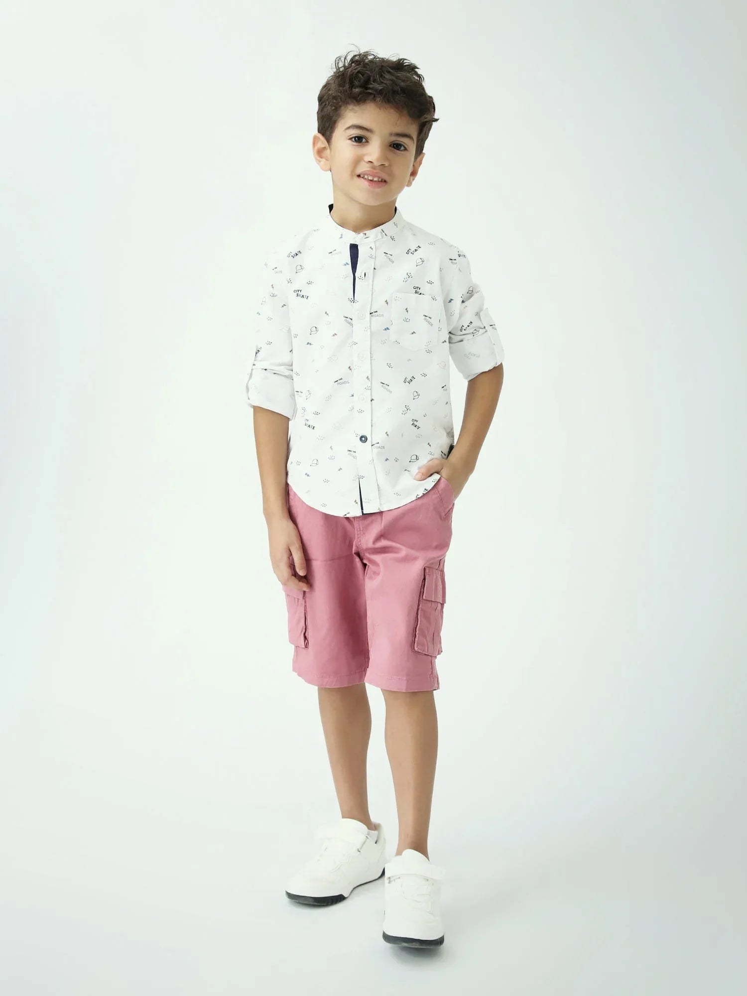 Short cargo garçon avec poches et taille élastique – SHR24SGBC75307MB1 - Justyol