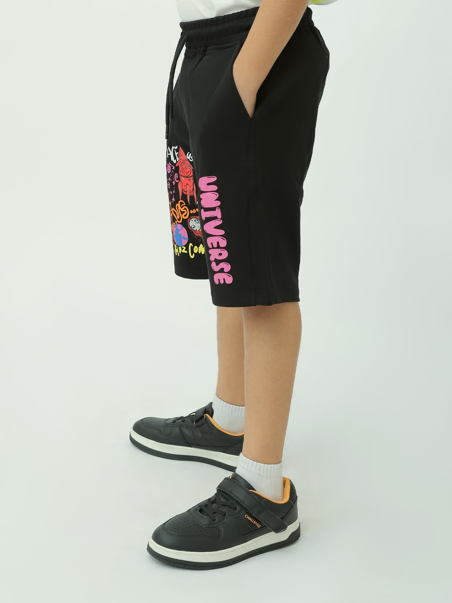 Short Garçon Noir Imprimé Graphique – Style Streetwear Confortable - SHR24SMPS32118TB1