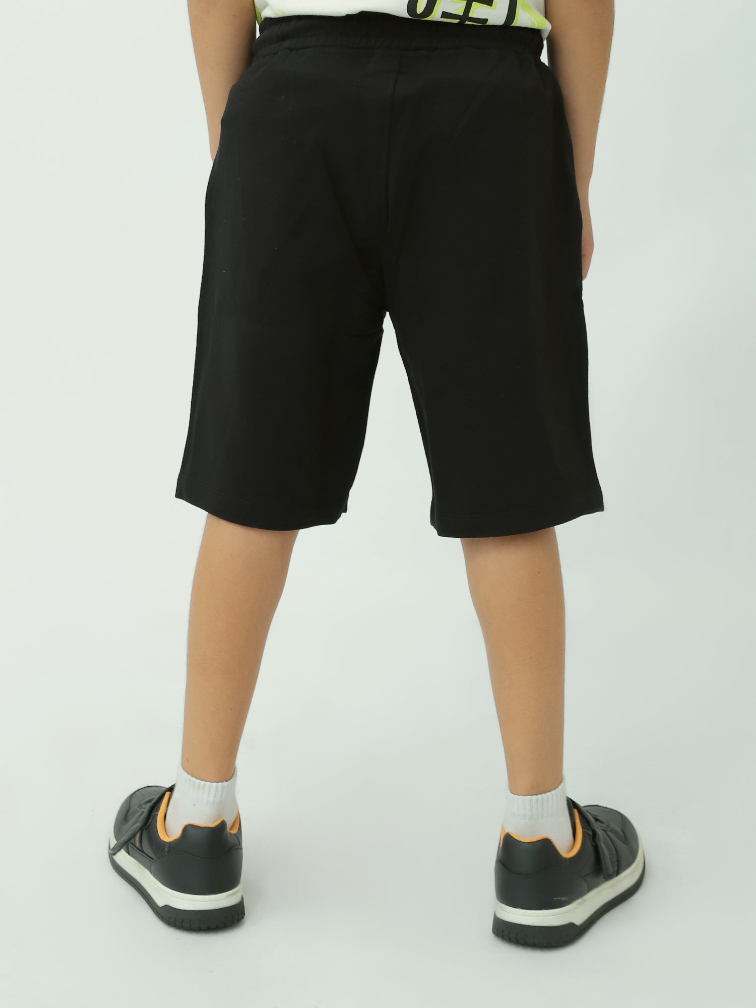 Short Garçon Noir Imprimé Graphique – Style Streetwear Confortable - SHR24SMPS32118TB1