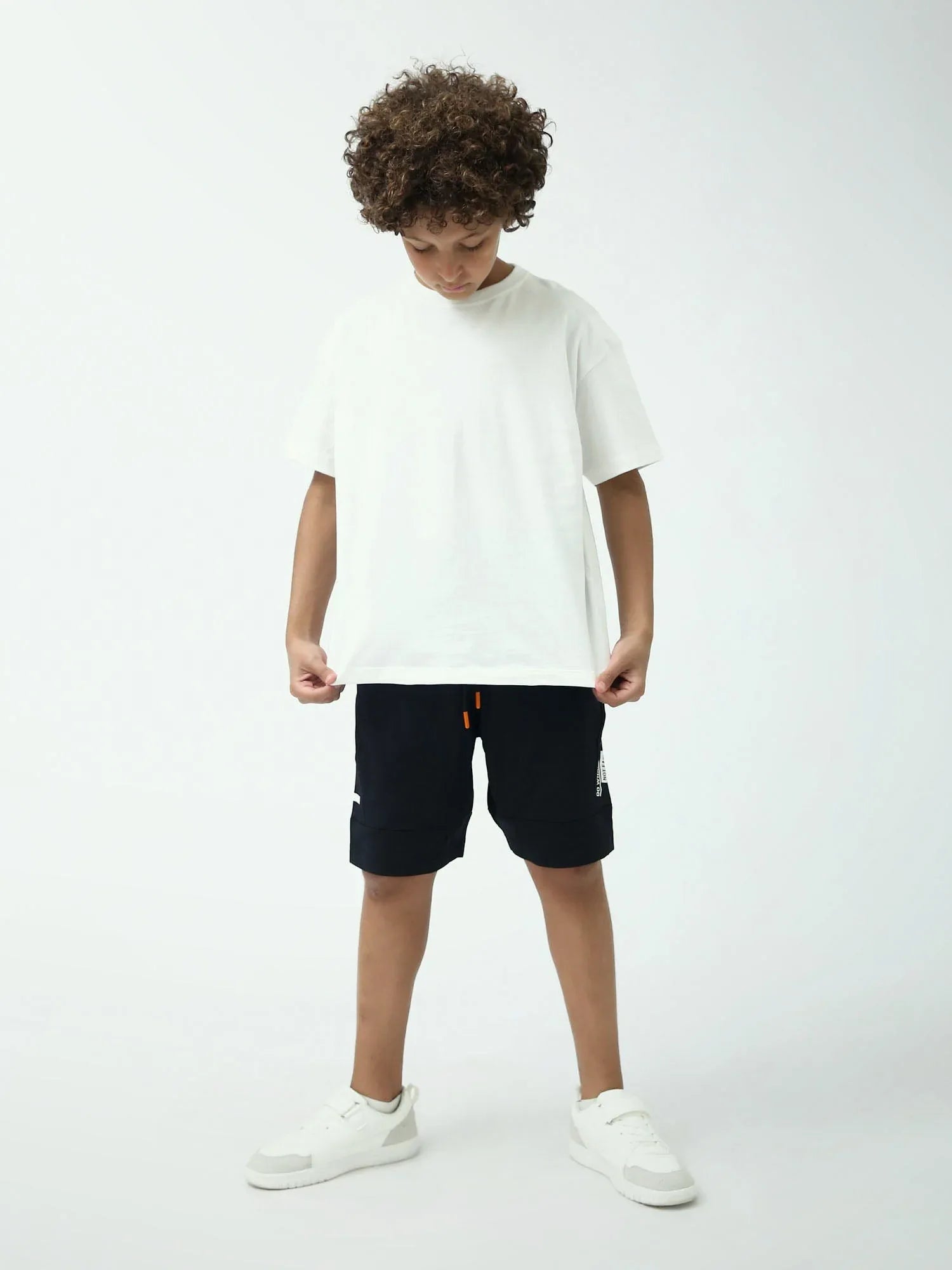 Short ado garçon noir sport avec cordon et poches – coupe confort - SHR24SSPS75645MJ1 - Justyol