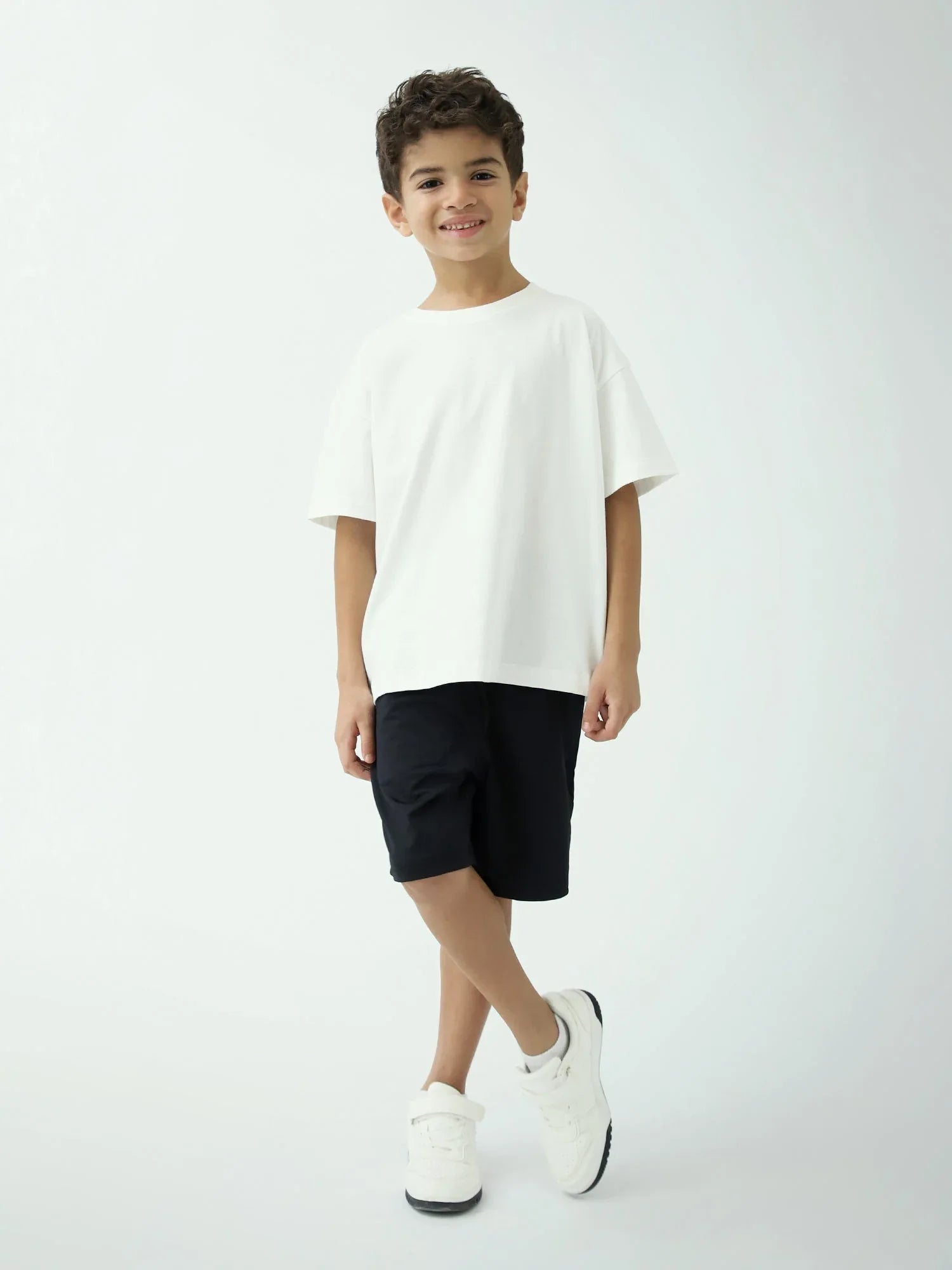 Short garçon noir basique avec cordon et poches – confort été - SHR24SSPS75647MB1 - Justyol