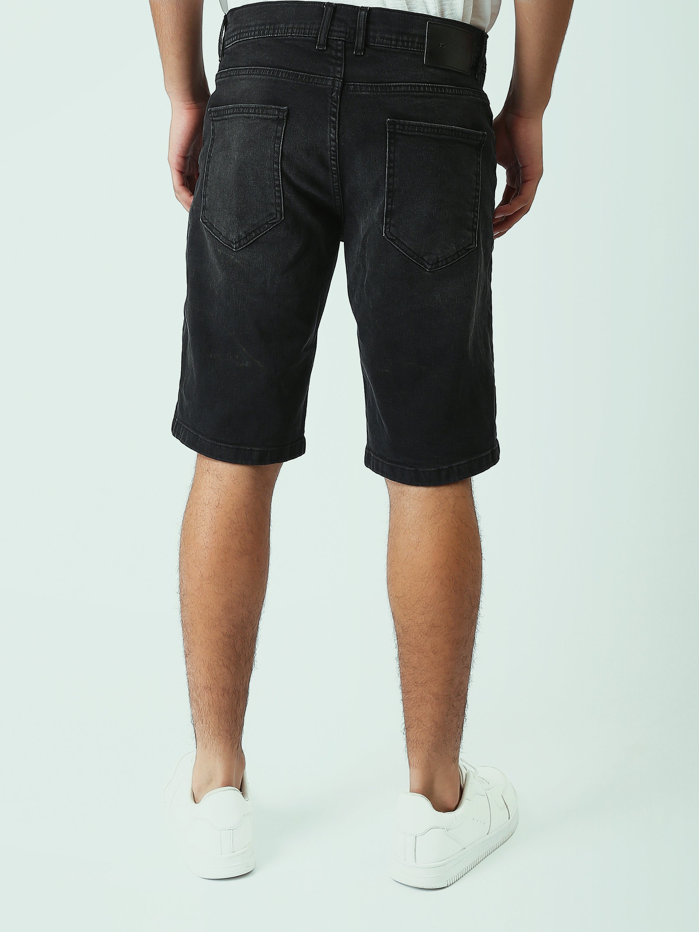 Short en jean pour homme au design moderne de couleur bleu clair - SHR25SDSP30199TM1