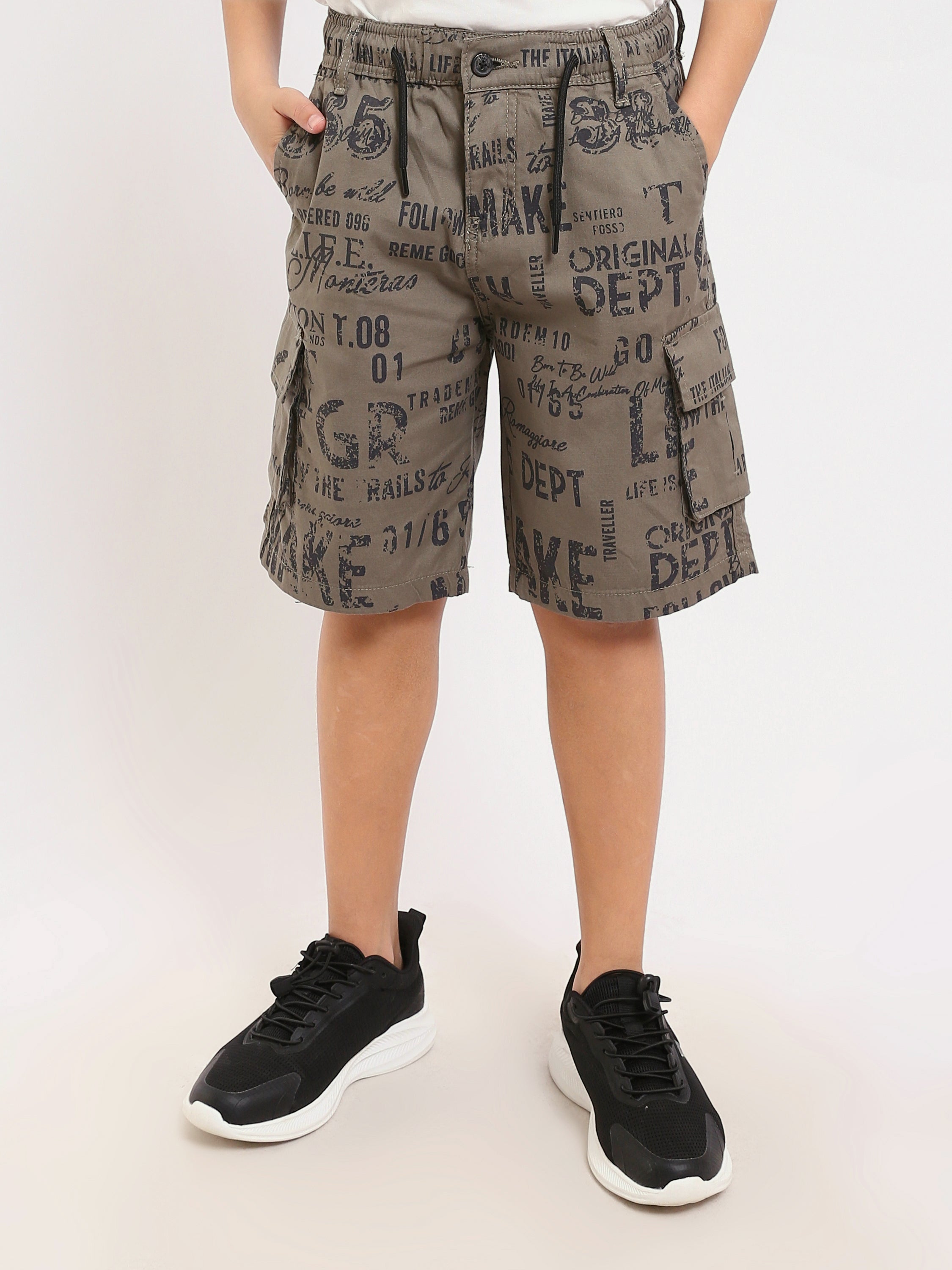 Short Garçon Olive Imprimé – Style Urbain et Confortable - SHR25SGAS23179TB1