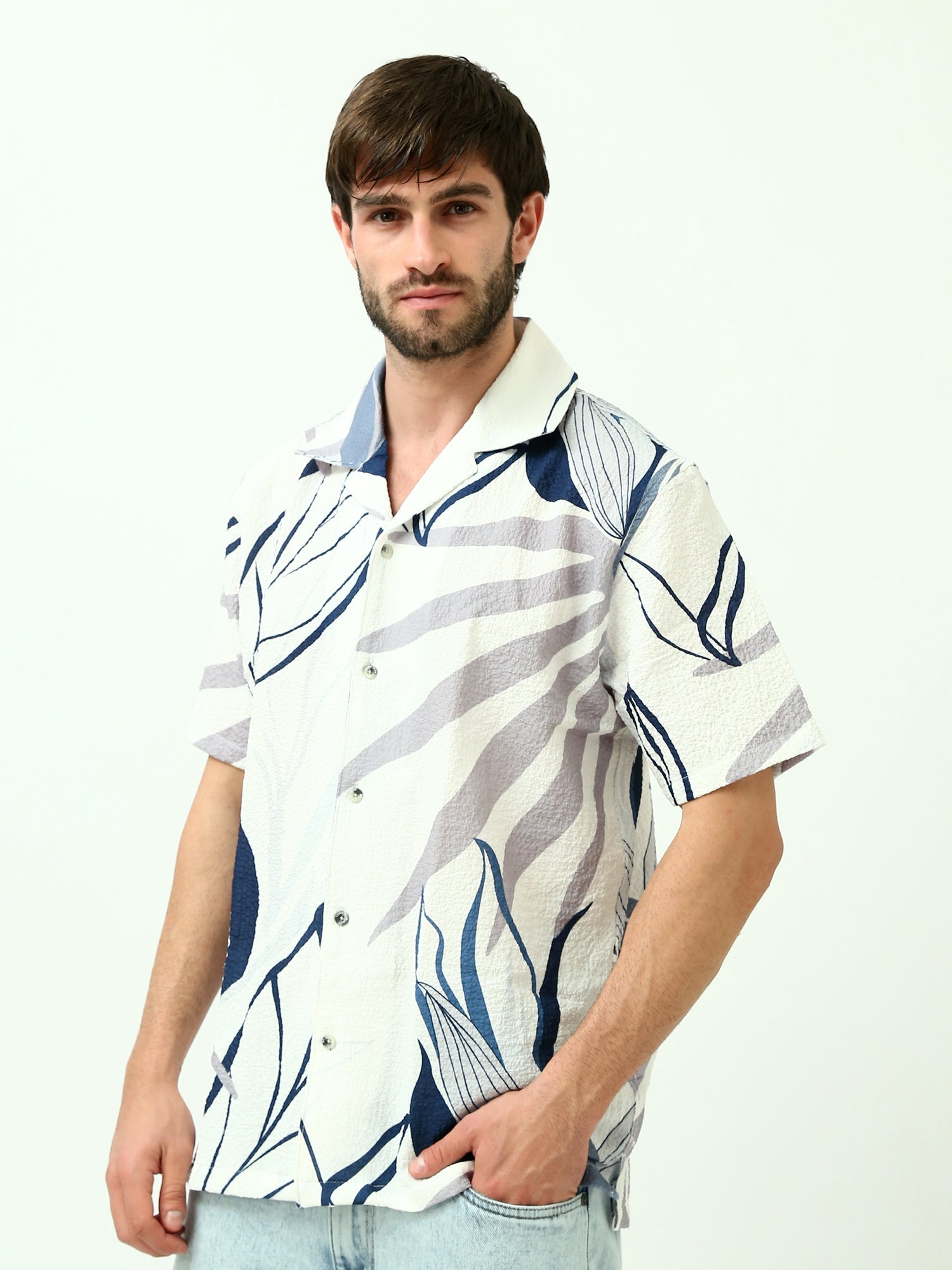 Chemise pour homme avec motif orné de boutons et design moderne - SSH24SACC19450TM1