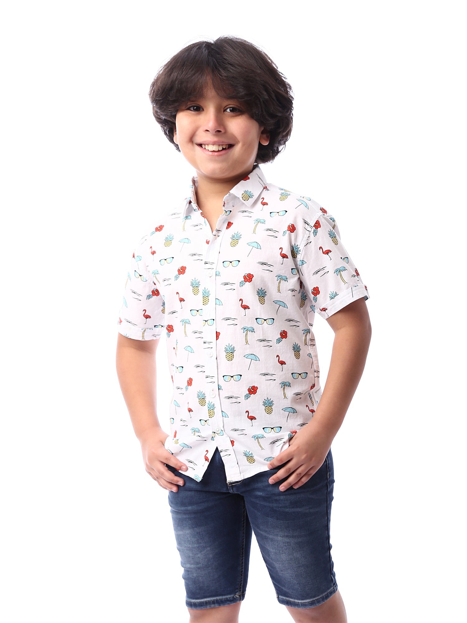 Chemise garçon à manches courtes ornée de motifs, avec boutons sur le devant – SSH24SASR31108TB1