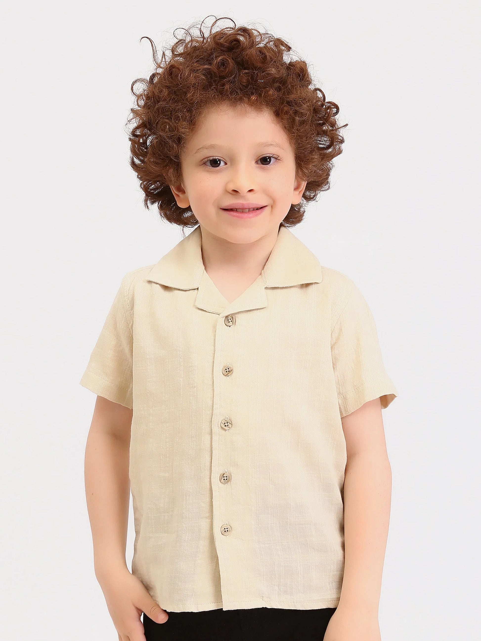 Chemise garçon manches courtes col cubain – effet lin beige - SSH25SELR76463MB1 - Justyol