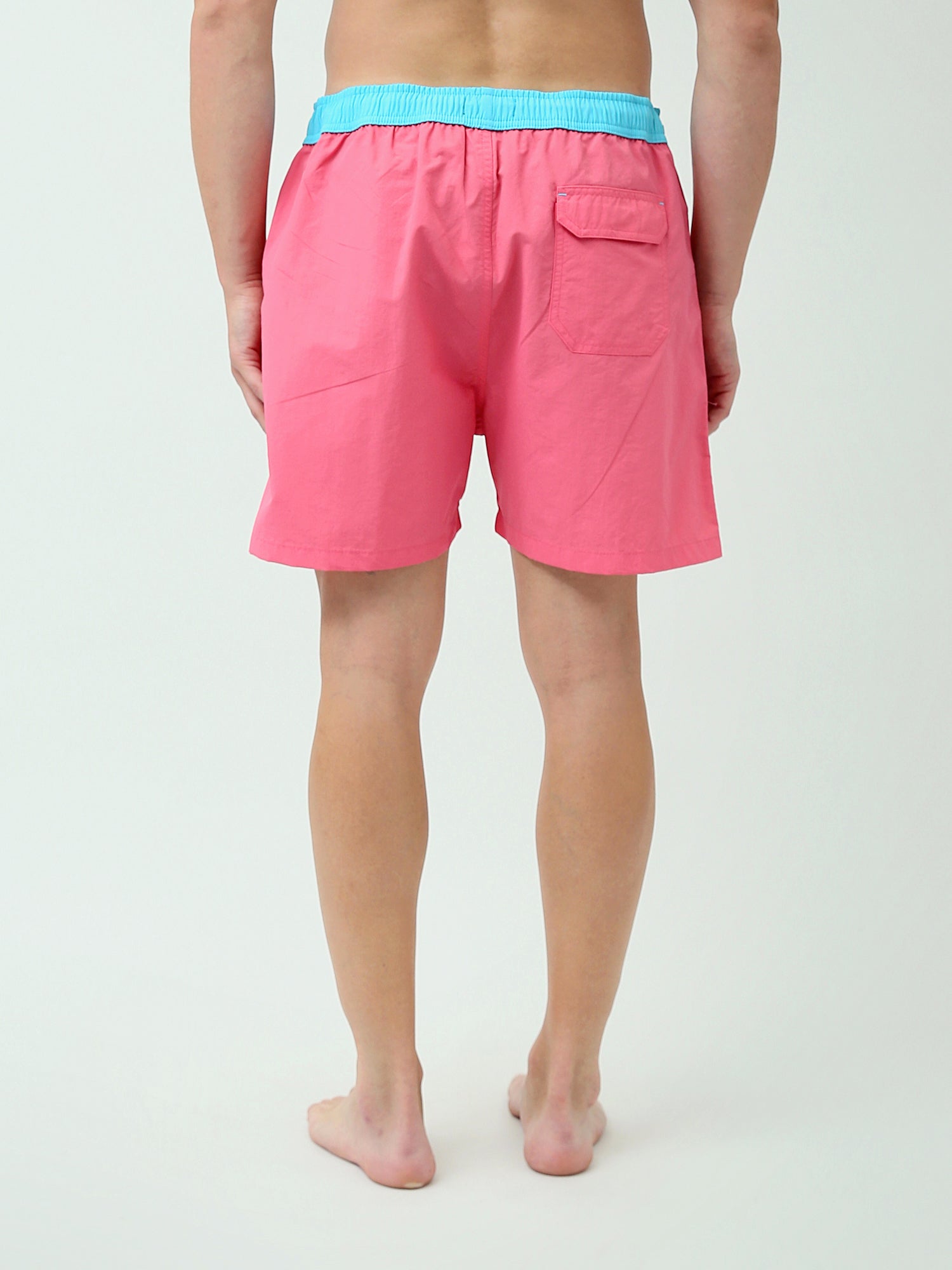 Short de bain pour homme en tissu léger et à séchage rapide – Design confortable avec ceinture ajustable – SWO24SSAE11394TM1