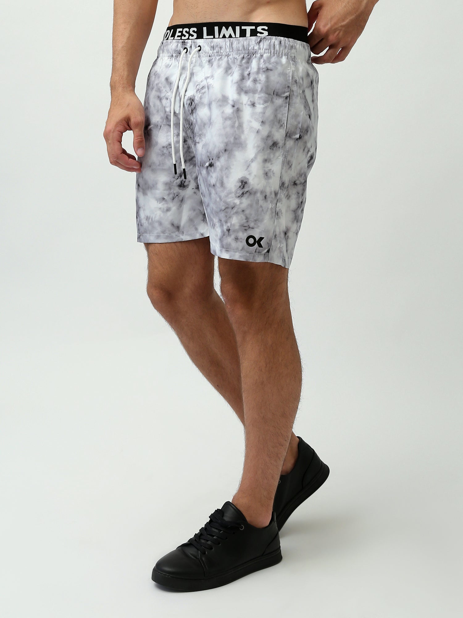 Short de bain tie-dye gris pour homme - Confort et style pour l'été - SWO24SSTE11396TM1