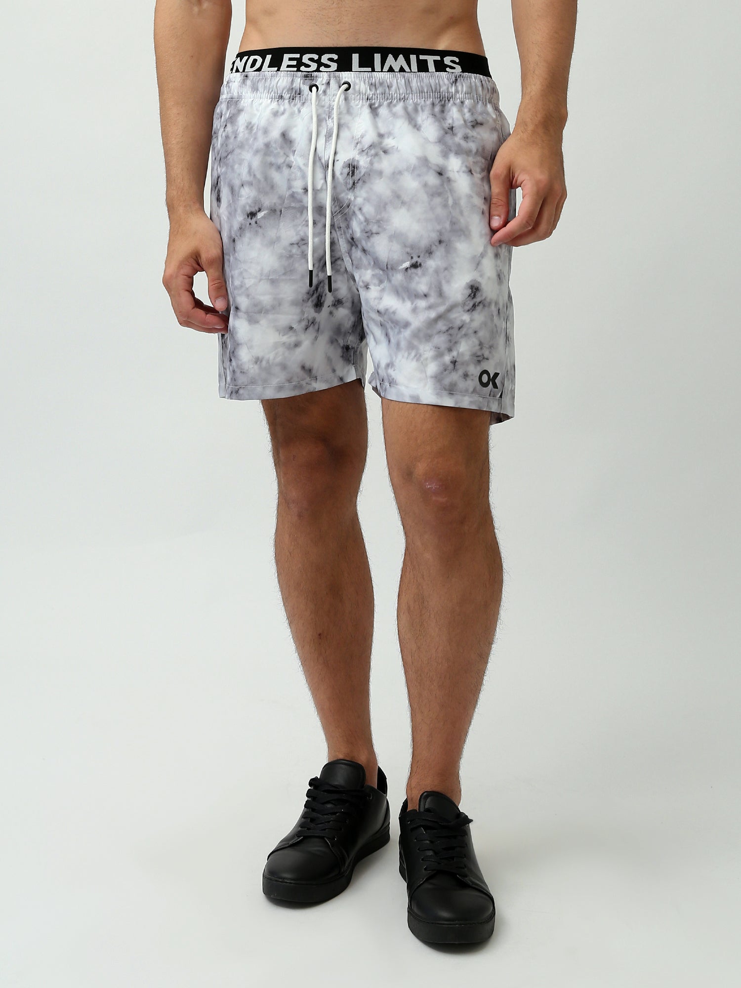 Short de bain tie-dye gris pour homme - Confort et style pour l'été - SWO24SSTE11396TM1