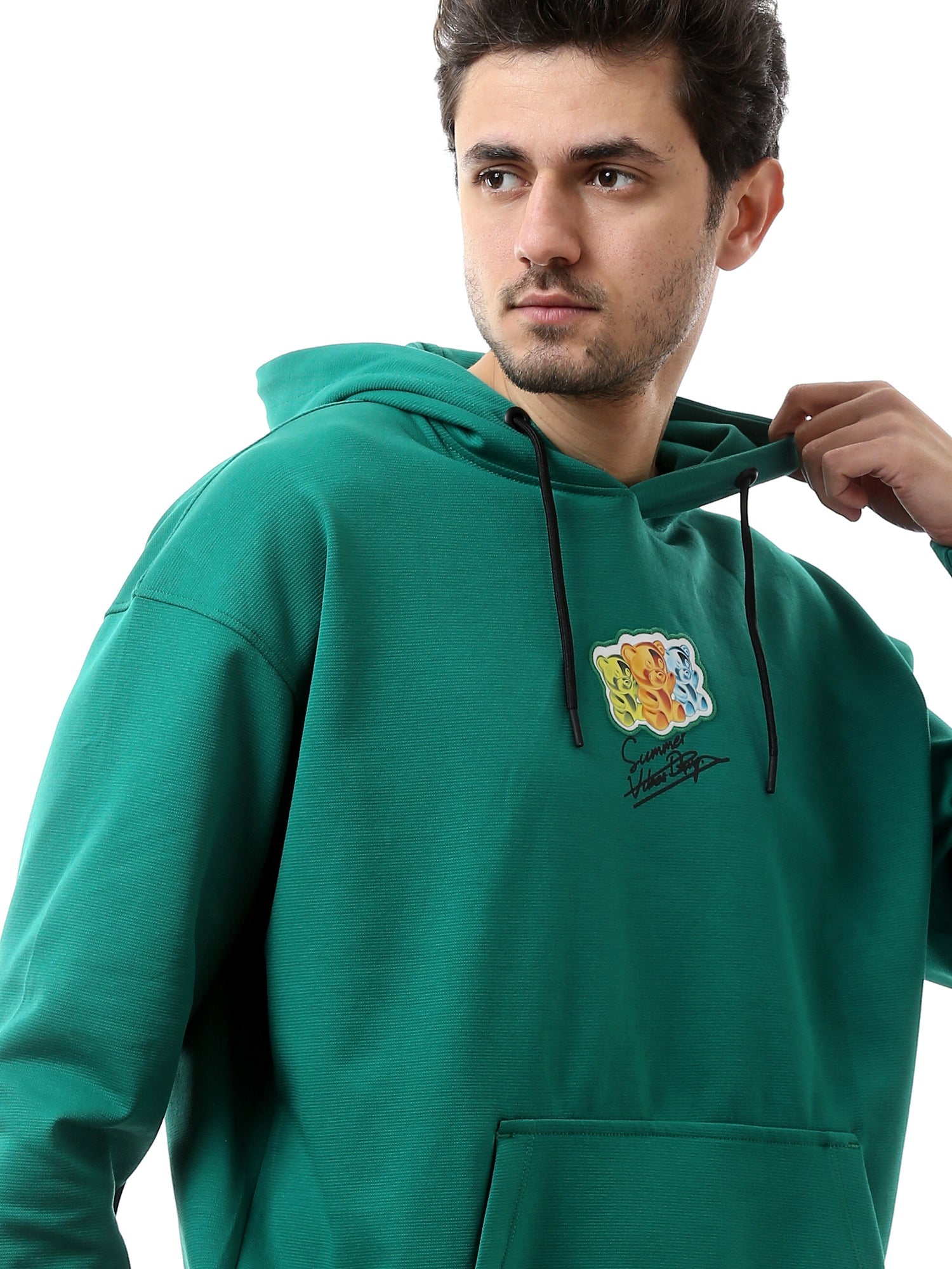 هودي رجالي أوفر سايز بتصميم عصري وطبعة مميزة على الصدر - SWS24WHNK26082TM1